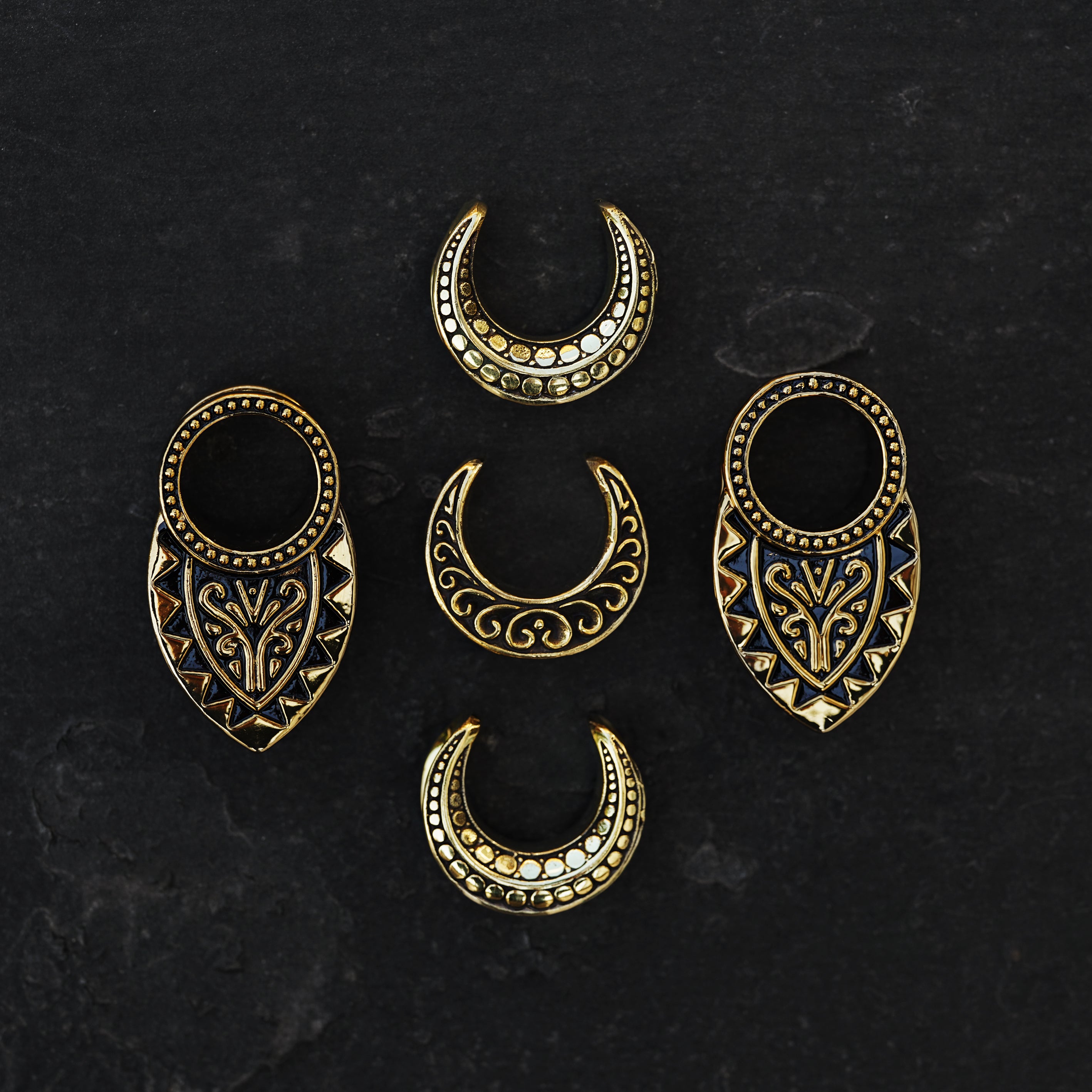 Izel Plug Tunnels