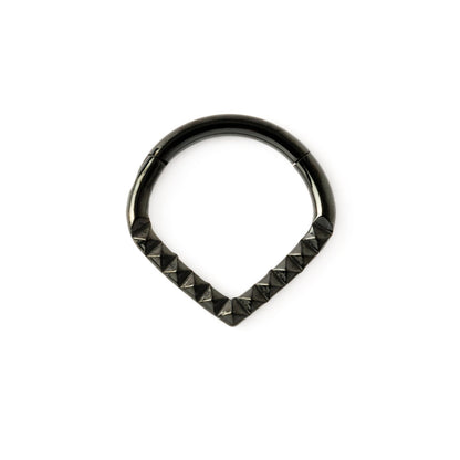 black-teardrop-giza-clicker-ring_1600x__PID:6856efcb-833b-40db-b3b2-71a90303c1f5