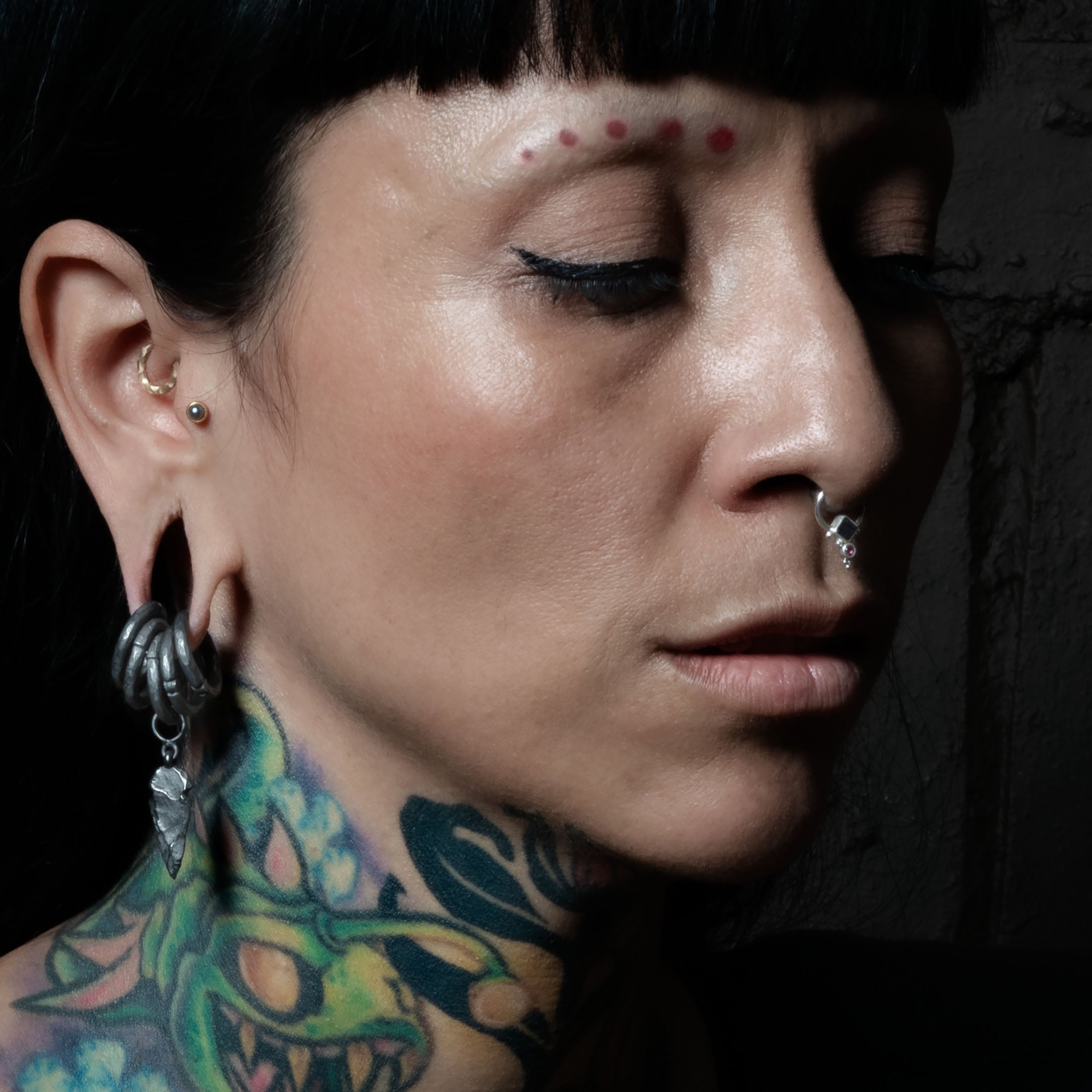 Cintres à pointe de flèche en argent noir