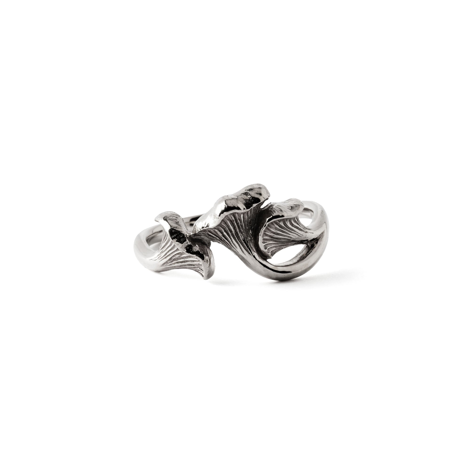 Chanterelle Mushroom Silver Ring frontal view