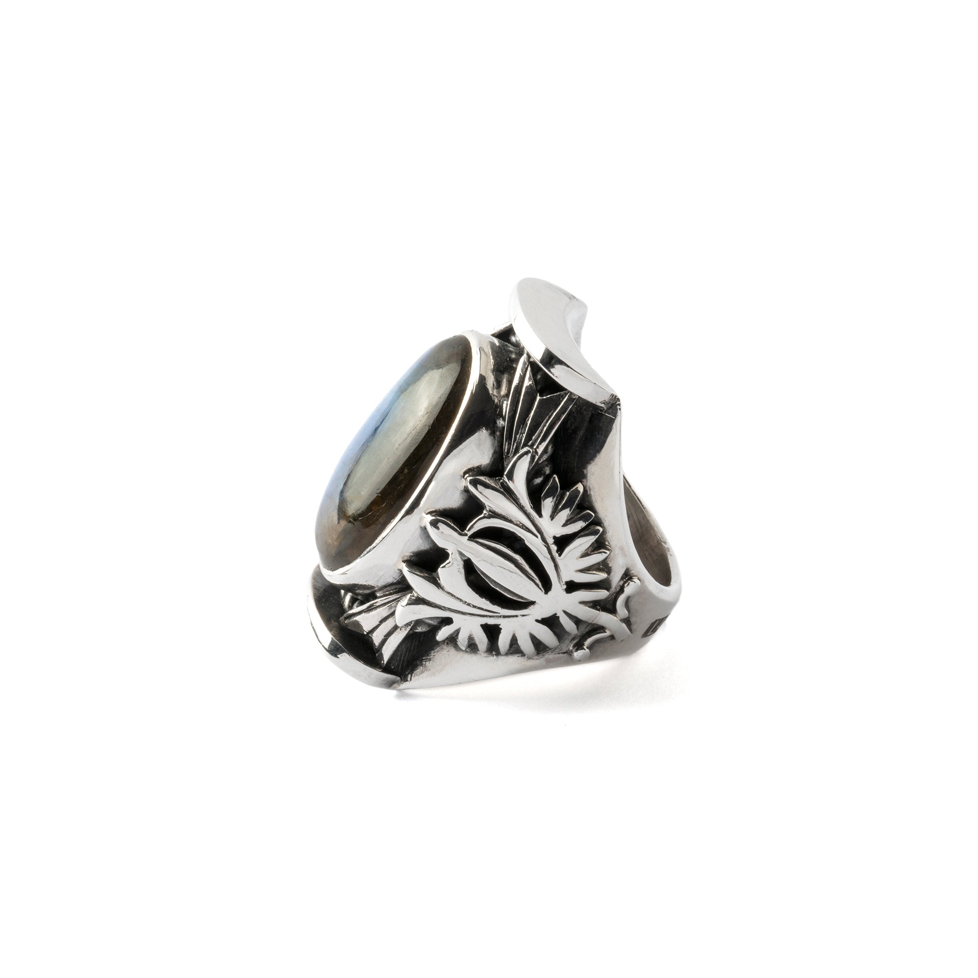 Hallmarked Silver Saddle Ring with Labradorite