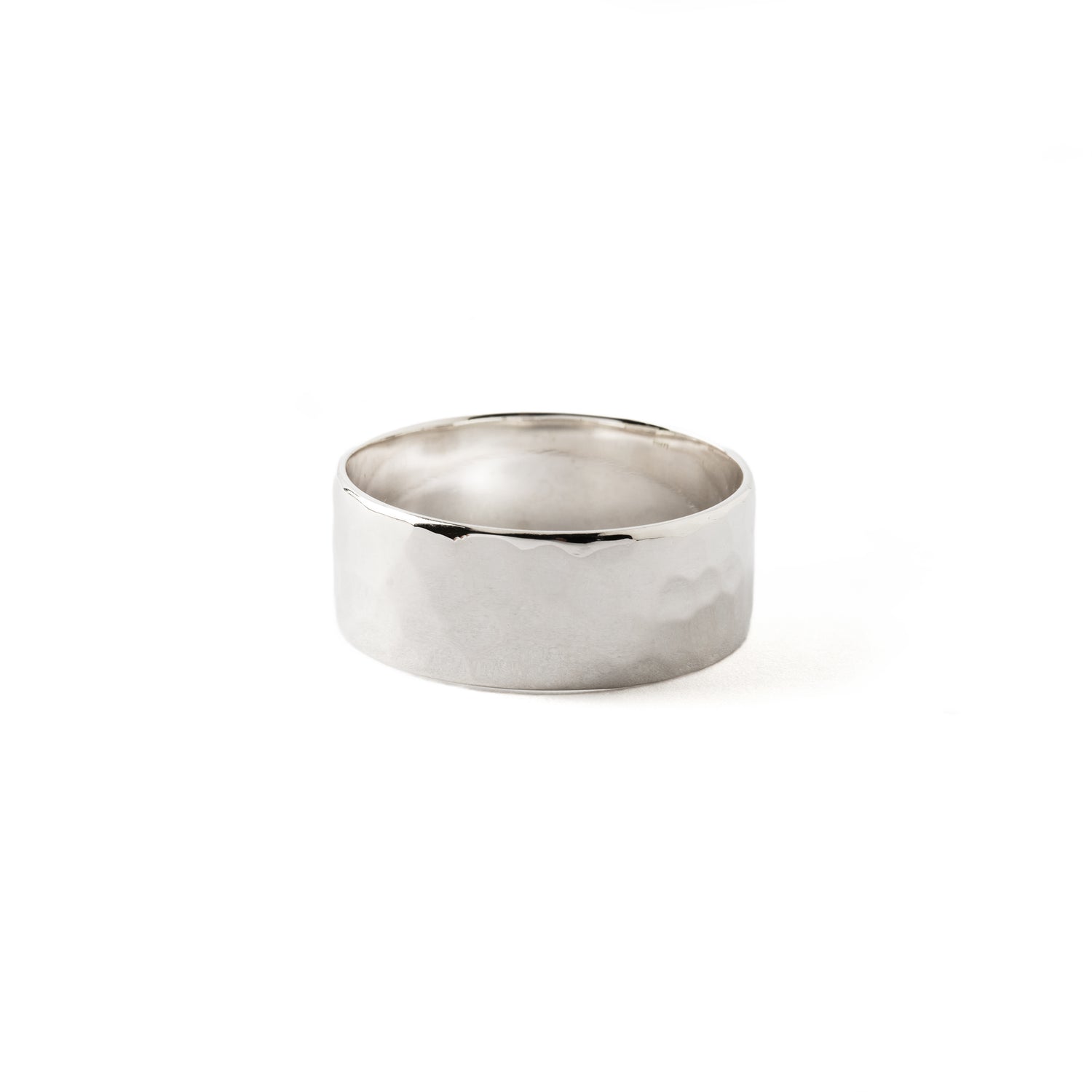Hammered Silver Band Ring frontal view