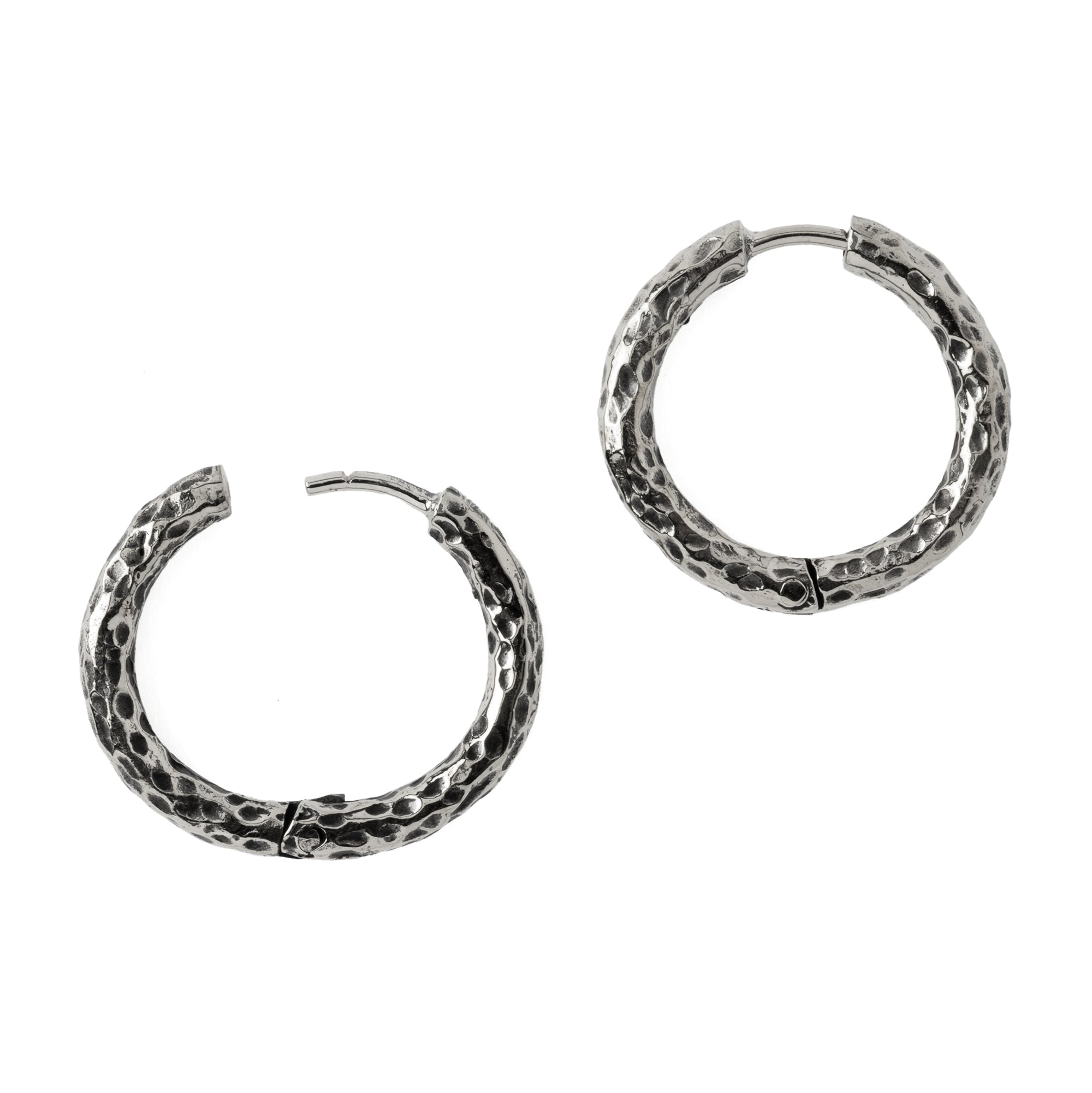 26mm Hammered Silver Clicker Hoops earrings open mode