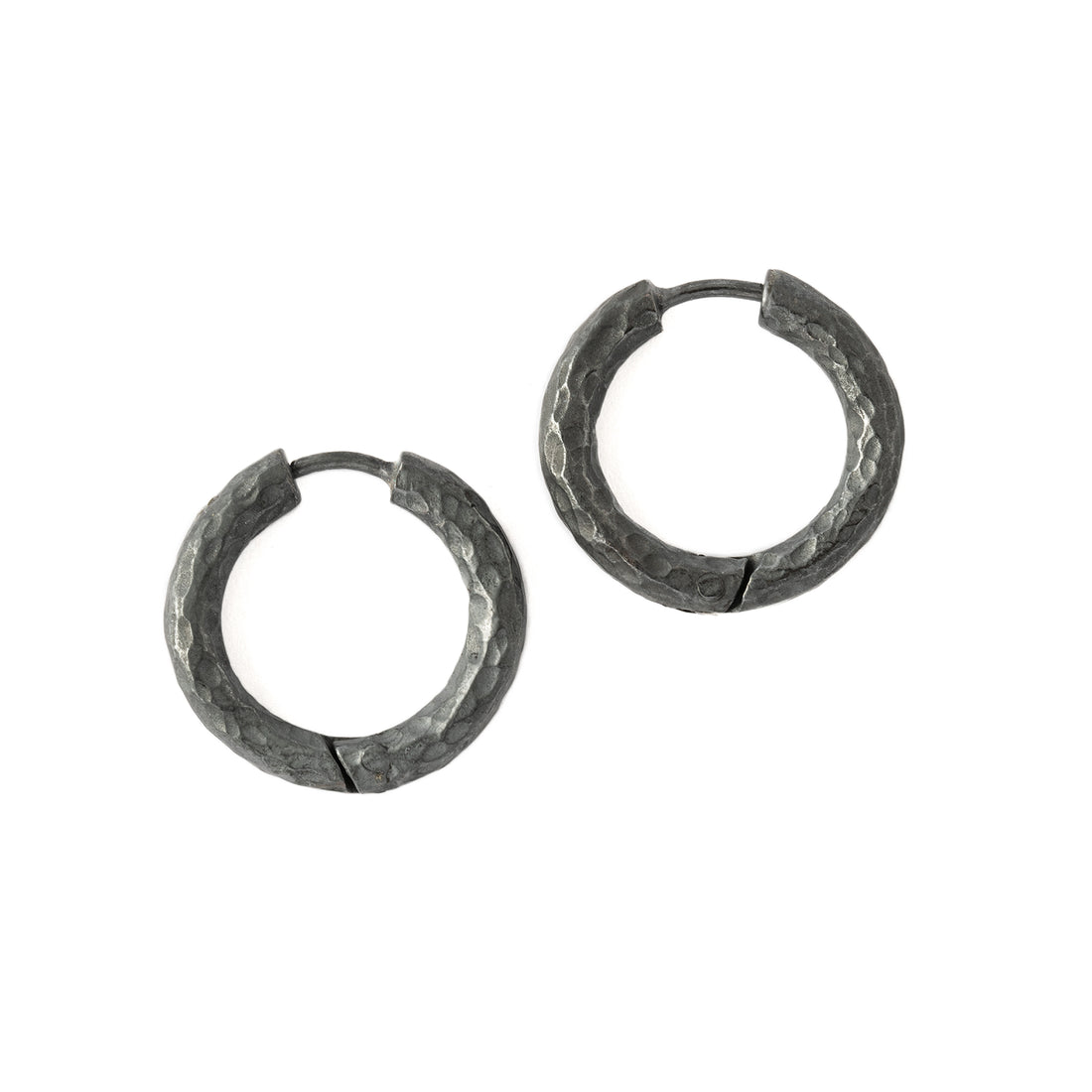 Hammered Black Silver Clicker Hoops frontal view