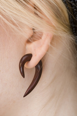 Matau Wood Ear Stretcher