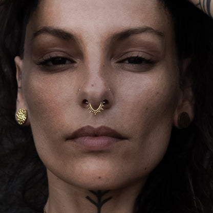 Spiky Brenna Septum Clicker