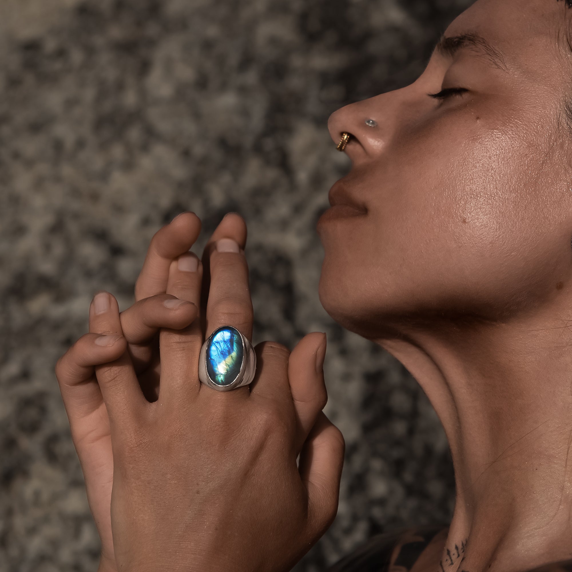 model with Hallmarked Silver Ring with Labradorite