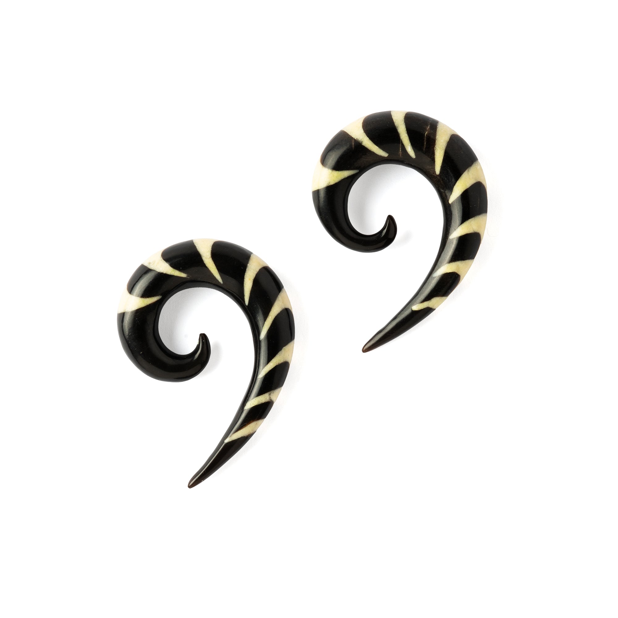 Matau Strips Ear Stretchers