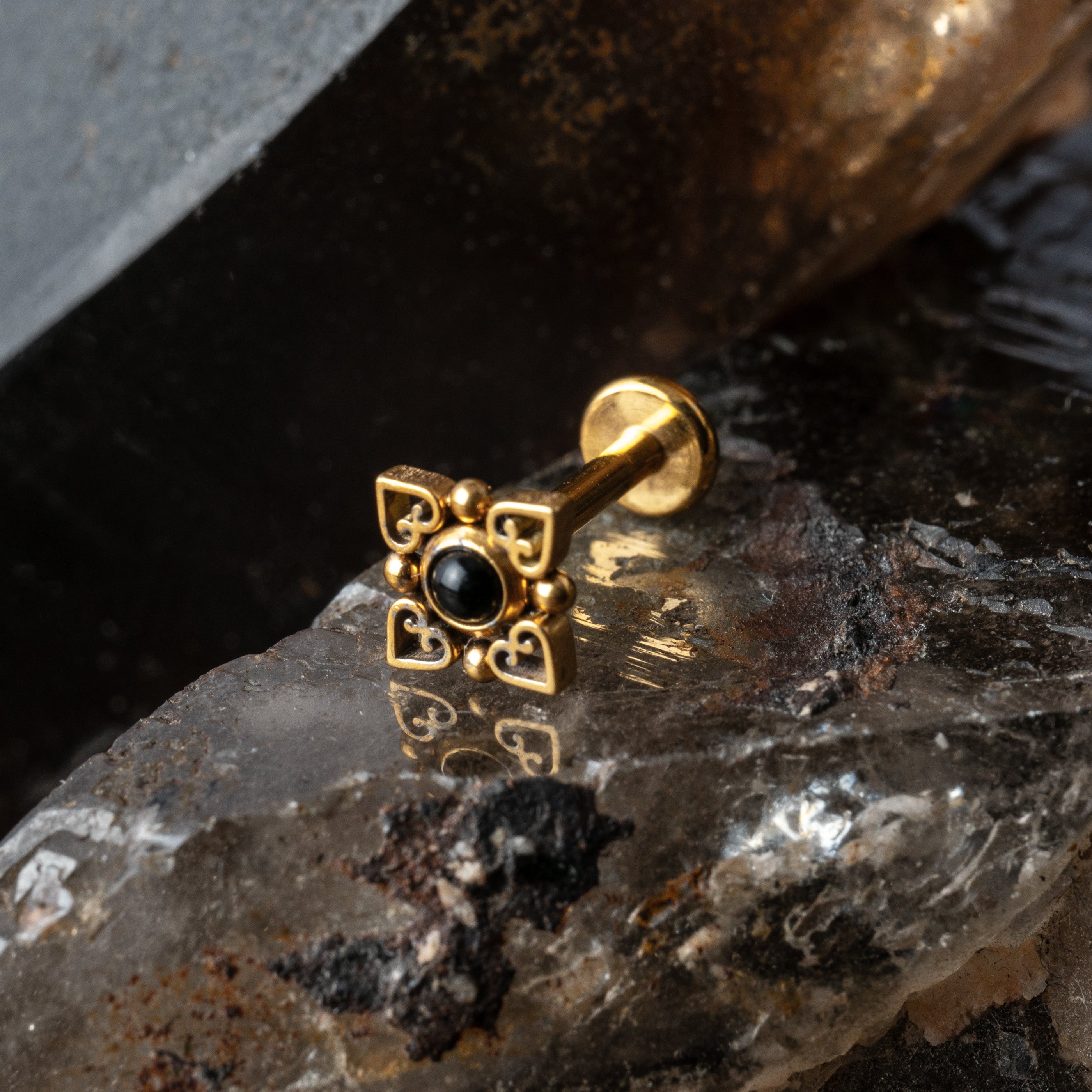 Golden Neptune Gem Labret