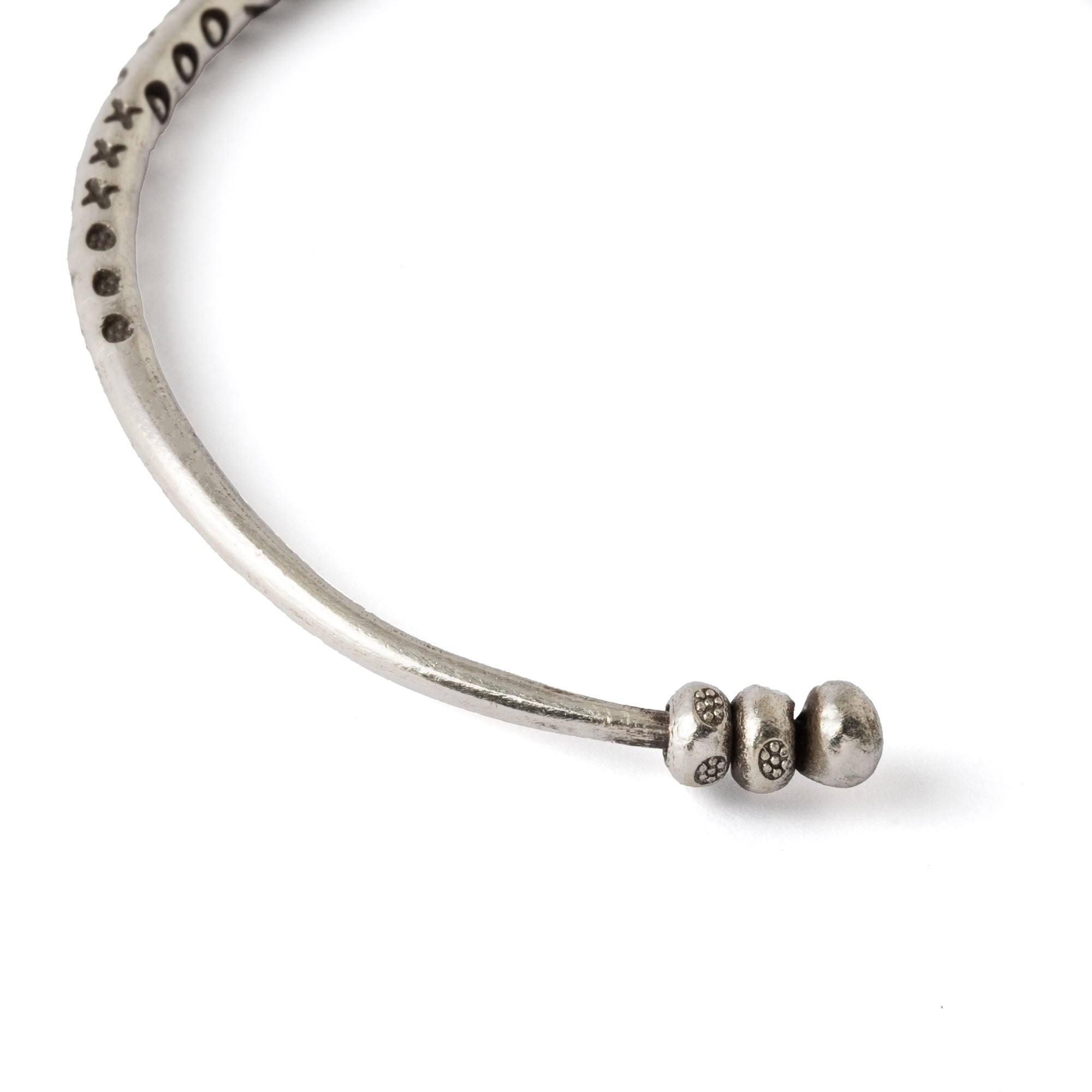 Sangtam Tribal Silver Cuff, beads close up view