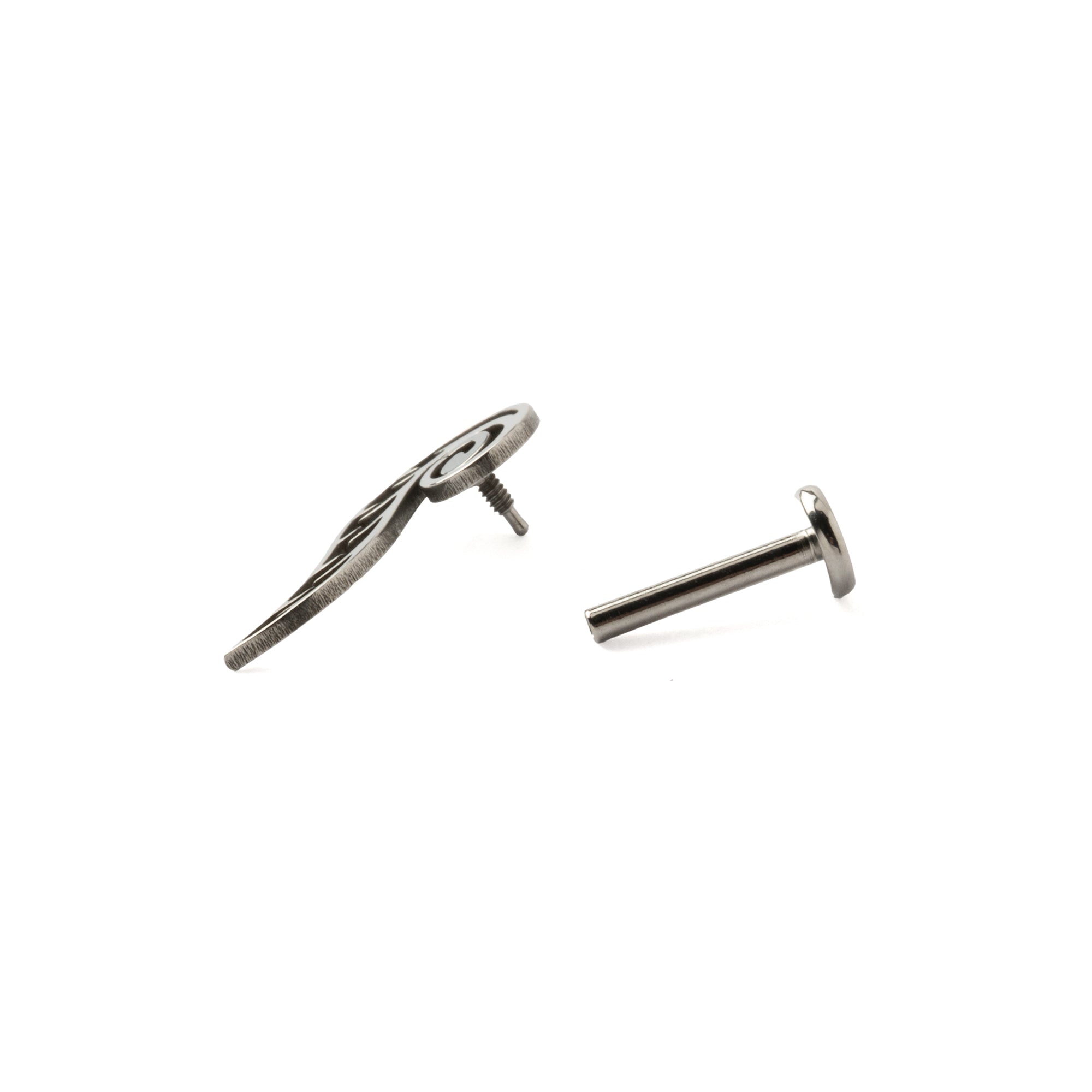Spiral Wing Labret