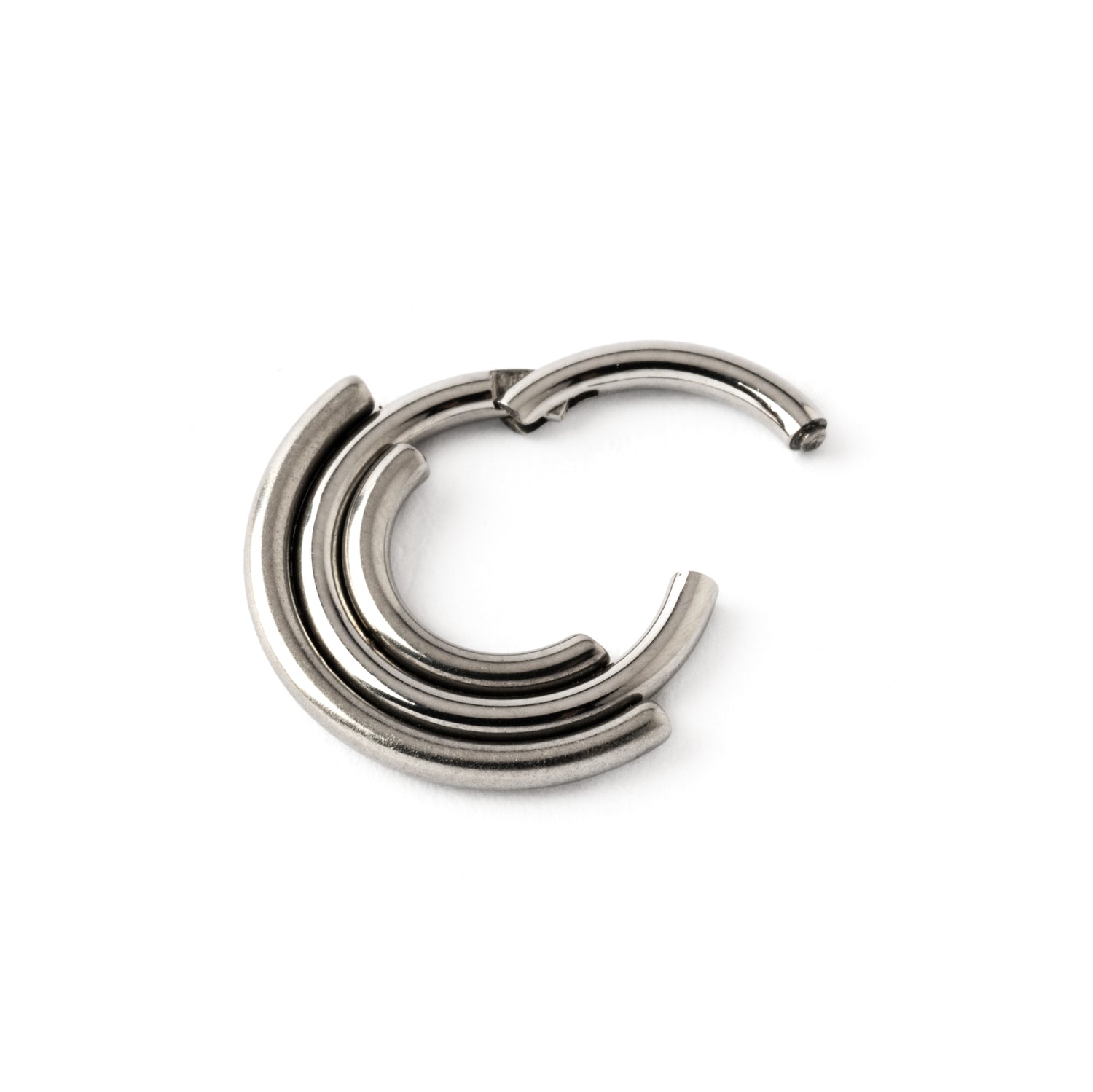 Akasha surgical steel multiple rings septum clicker side view