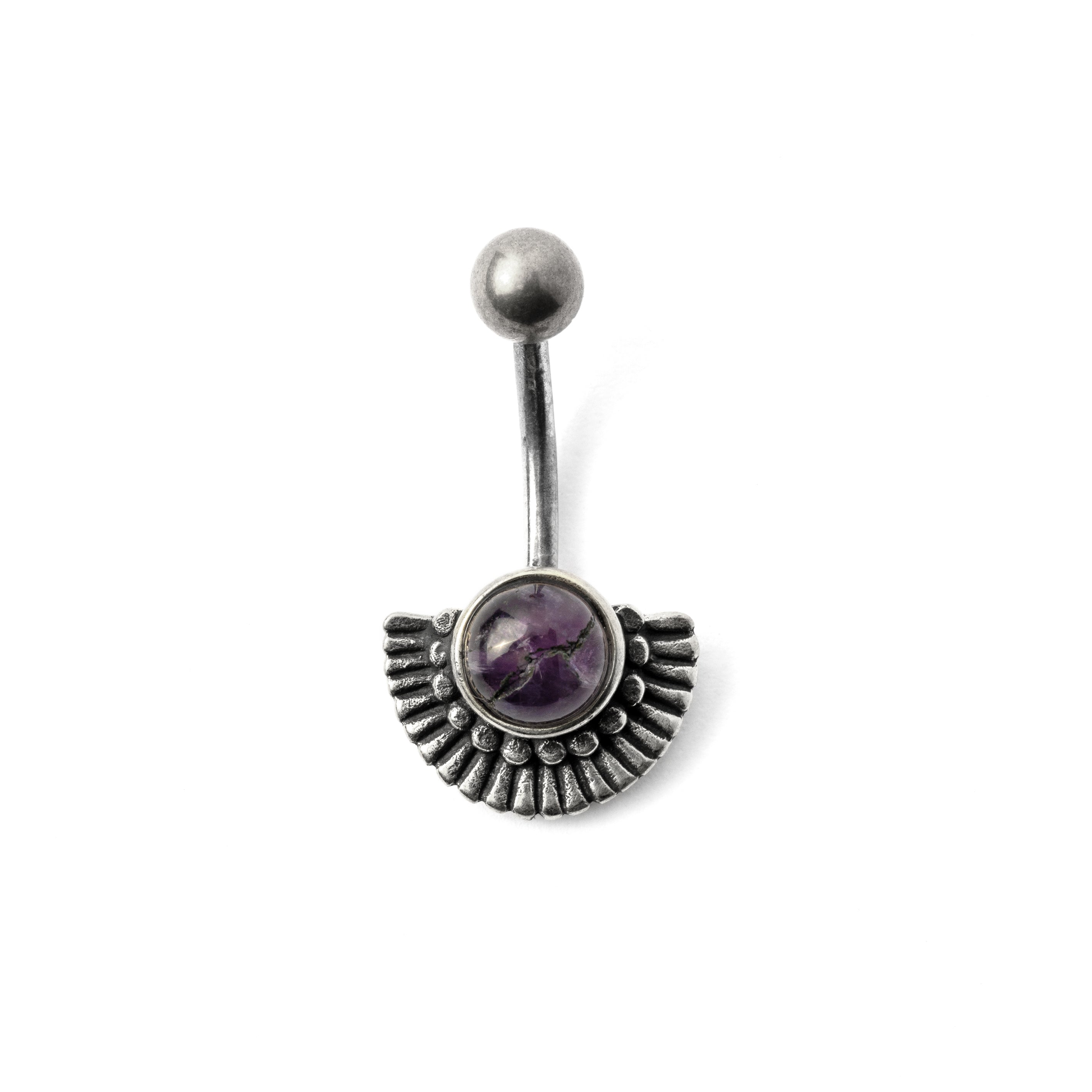 Amana silver fan shaped belly piercing with centred Amethyst frontal view
