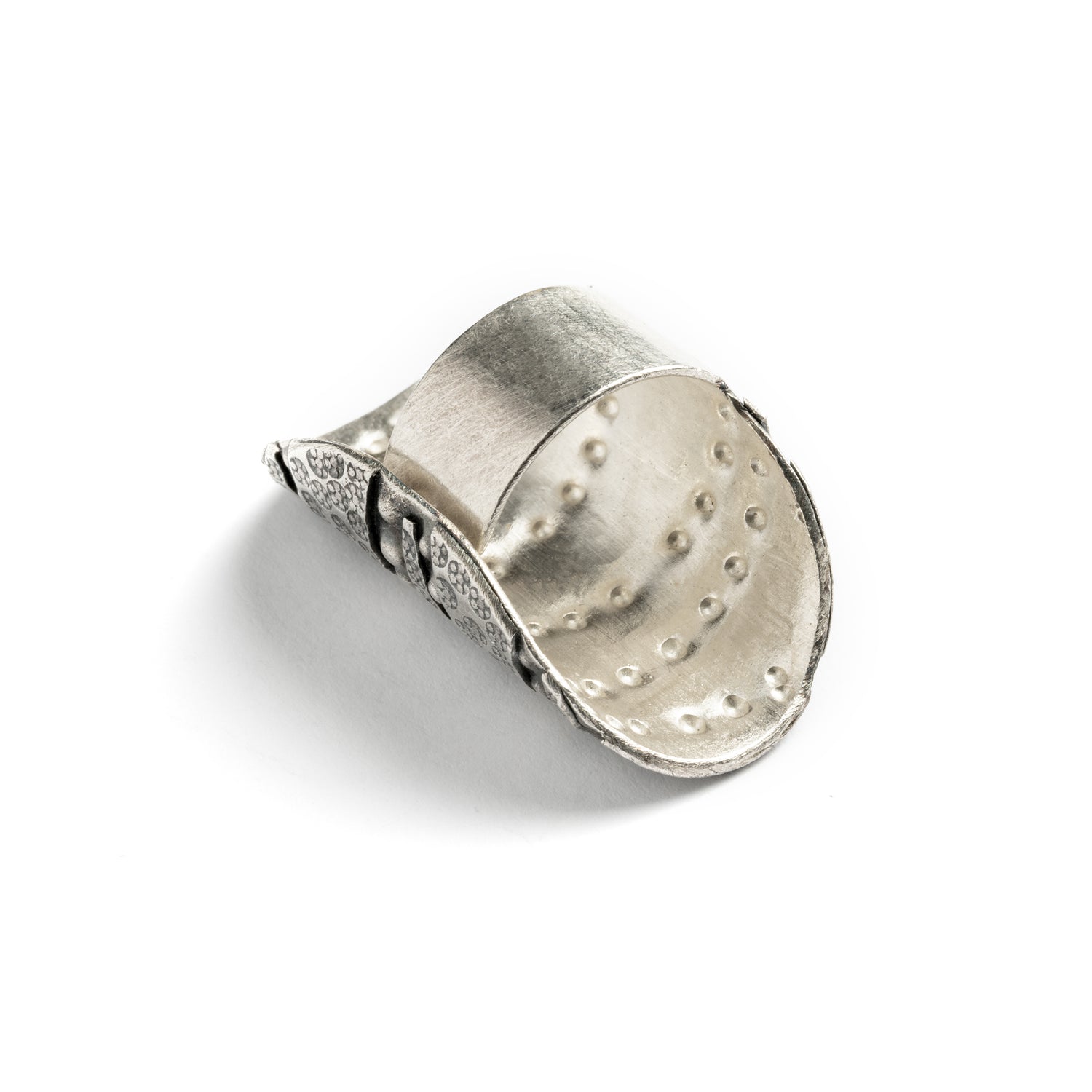 Armadillo Tribal Silver Ring back view