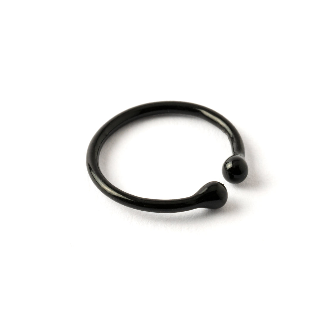 Black-fake-piercing-ring1