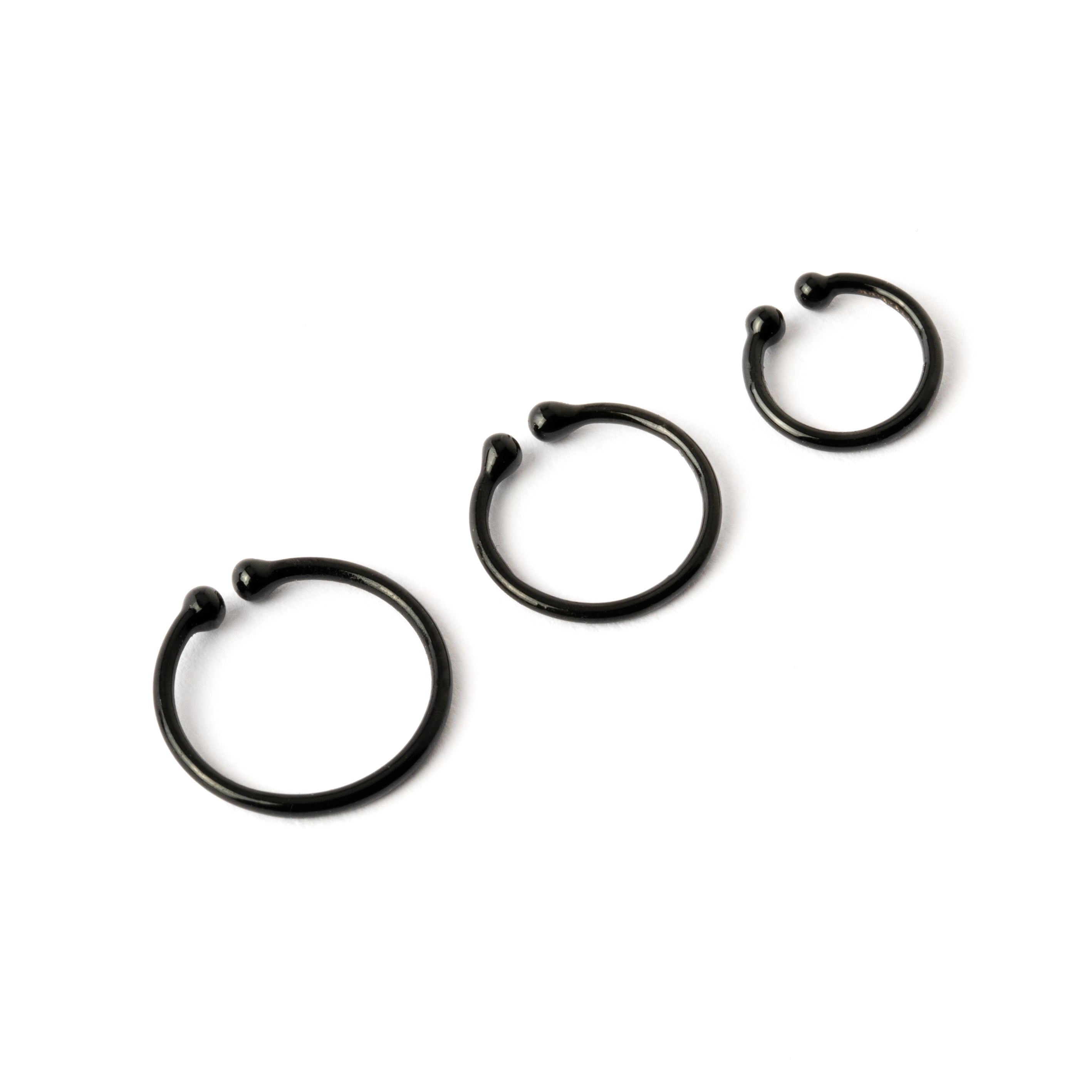 Black-fake-piercing-ring5