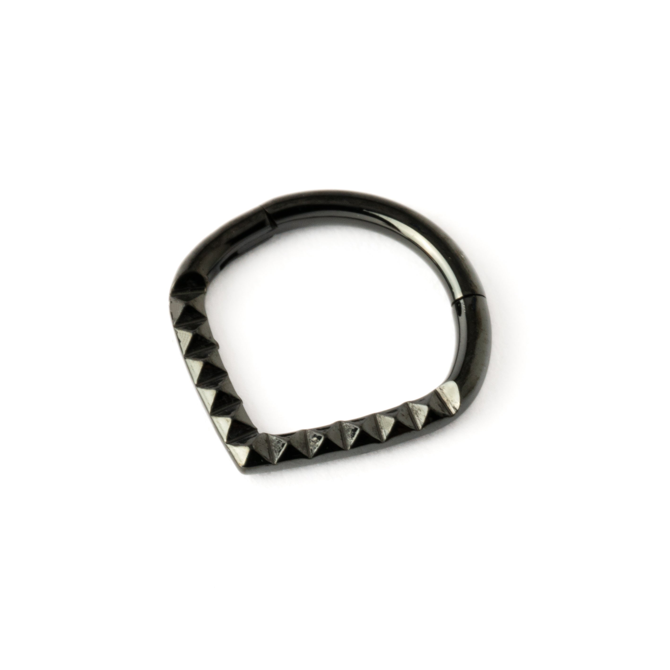 Giza black surgical steel teardrop shaped septum clicker right side view