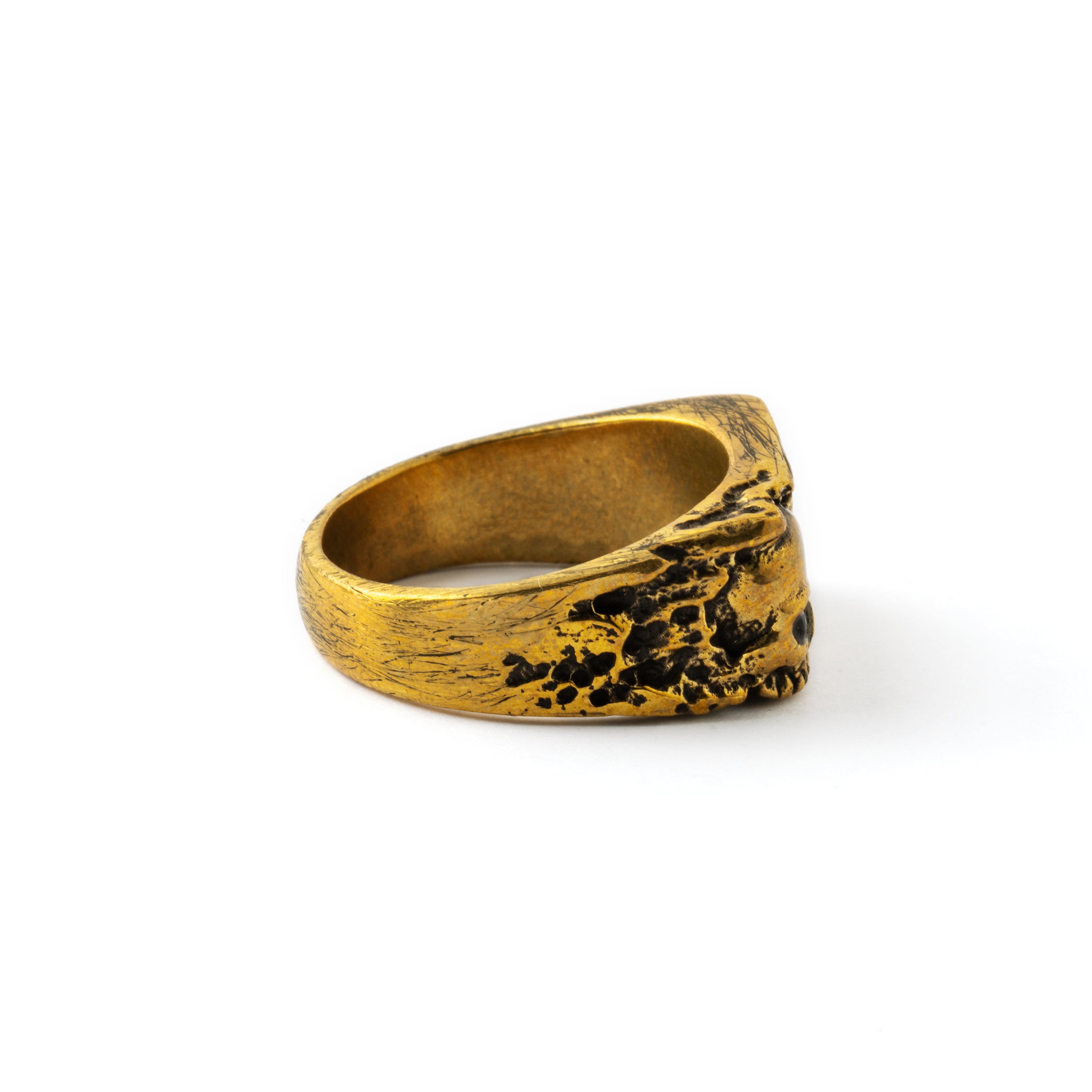 Break Free Skull Ring side view