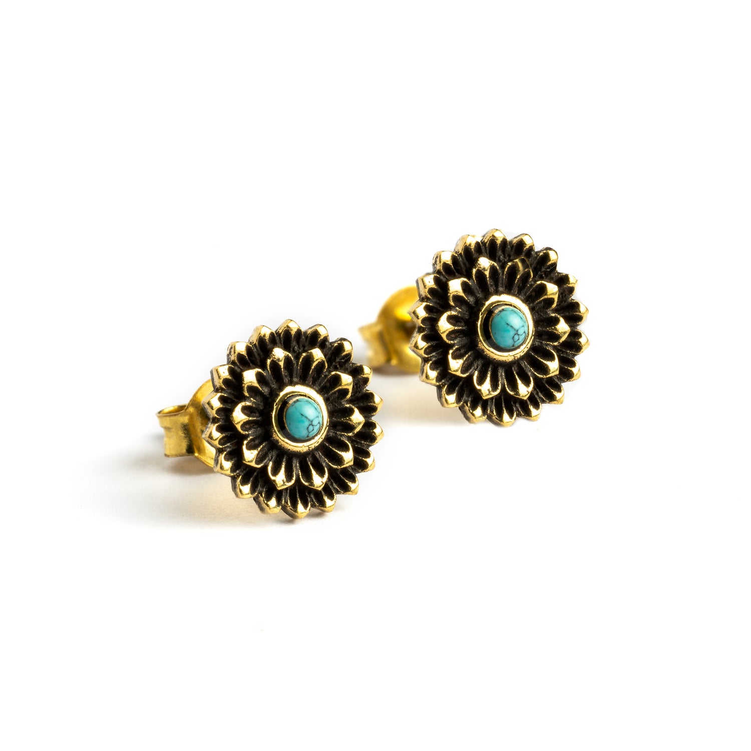 Brass-lotus-stud-earring-with-turquoise_4