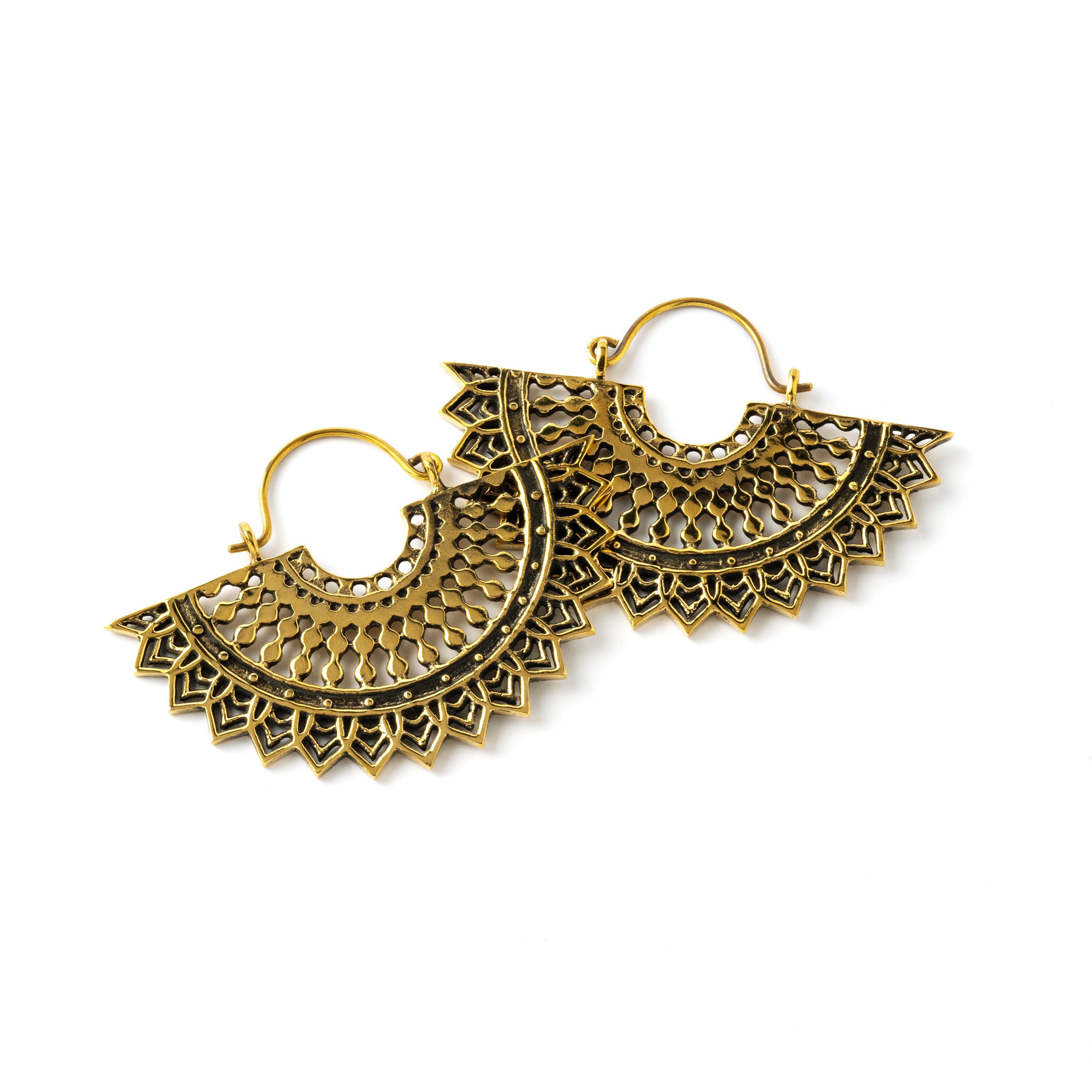pair of golden brass fan shaped earrings 