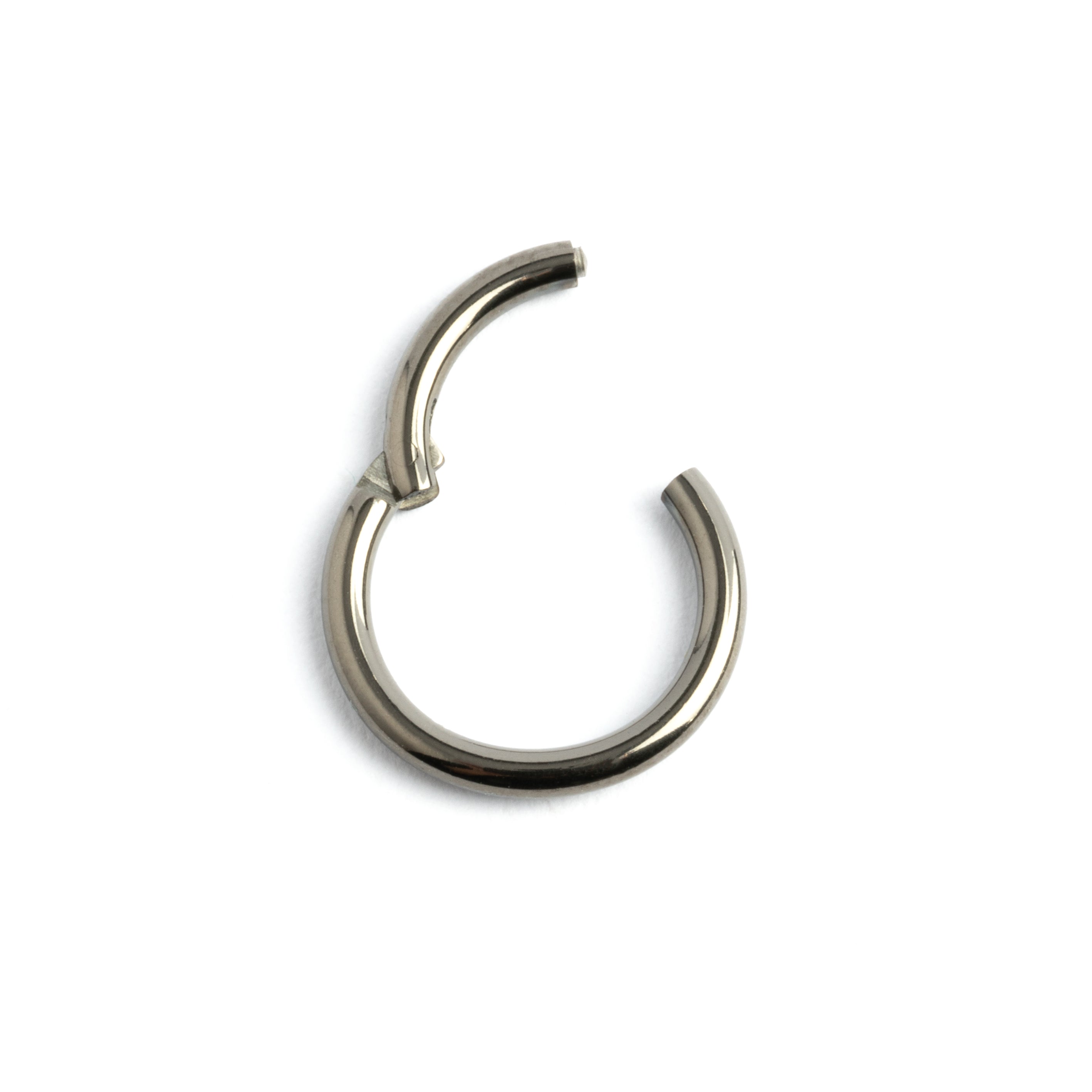 Dark steel clicker piercing ring open mode view