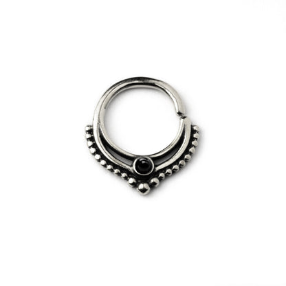 Sterling Silver teardrop Deva septum ring with Black Onyx frontal view