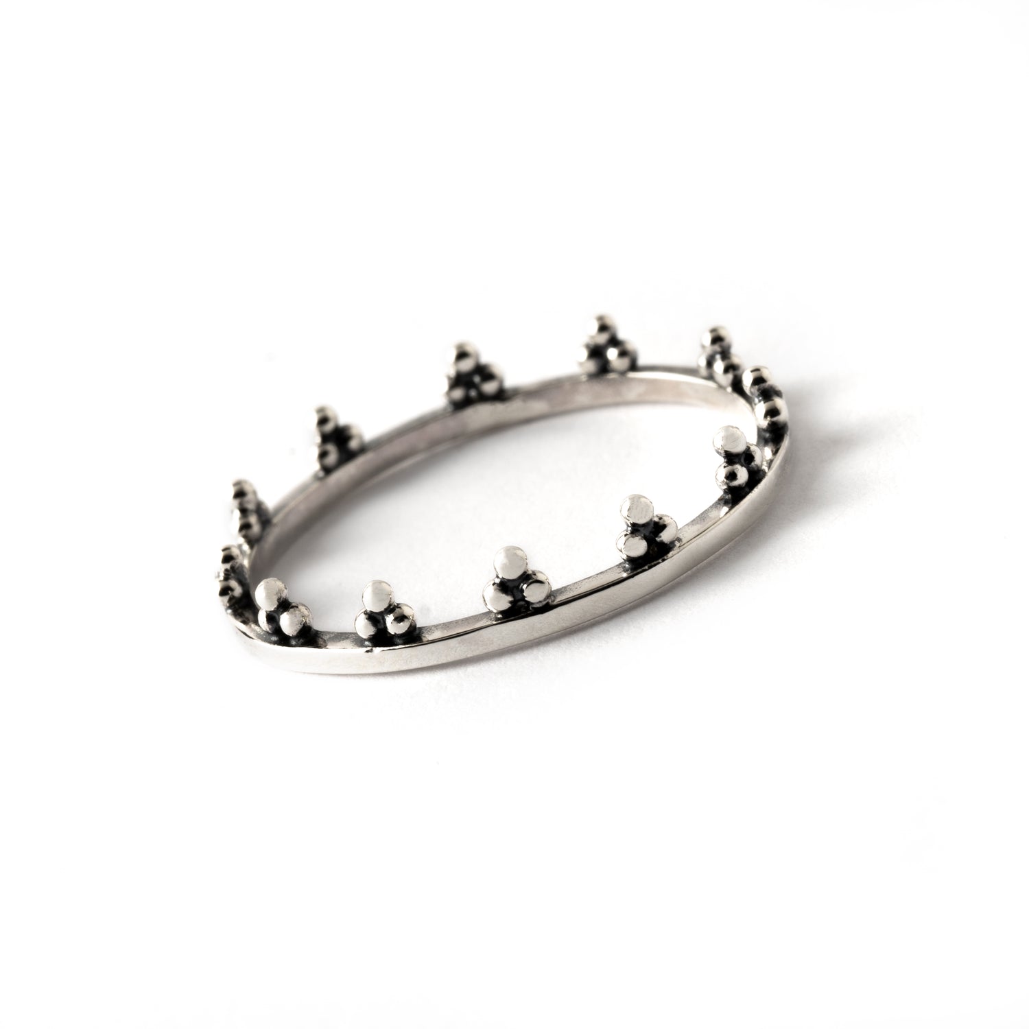 Indian inspired delicate silver ring with tiny spheres ornaments side view