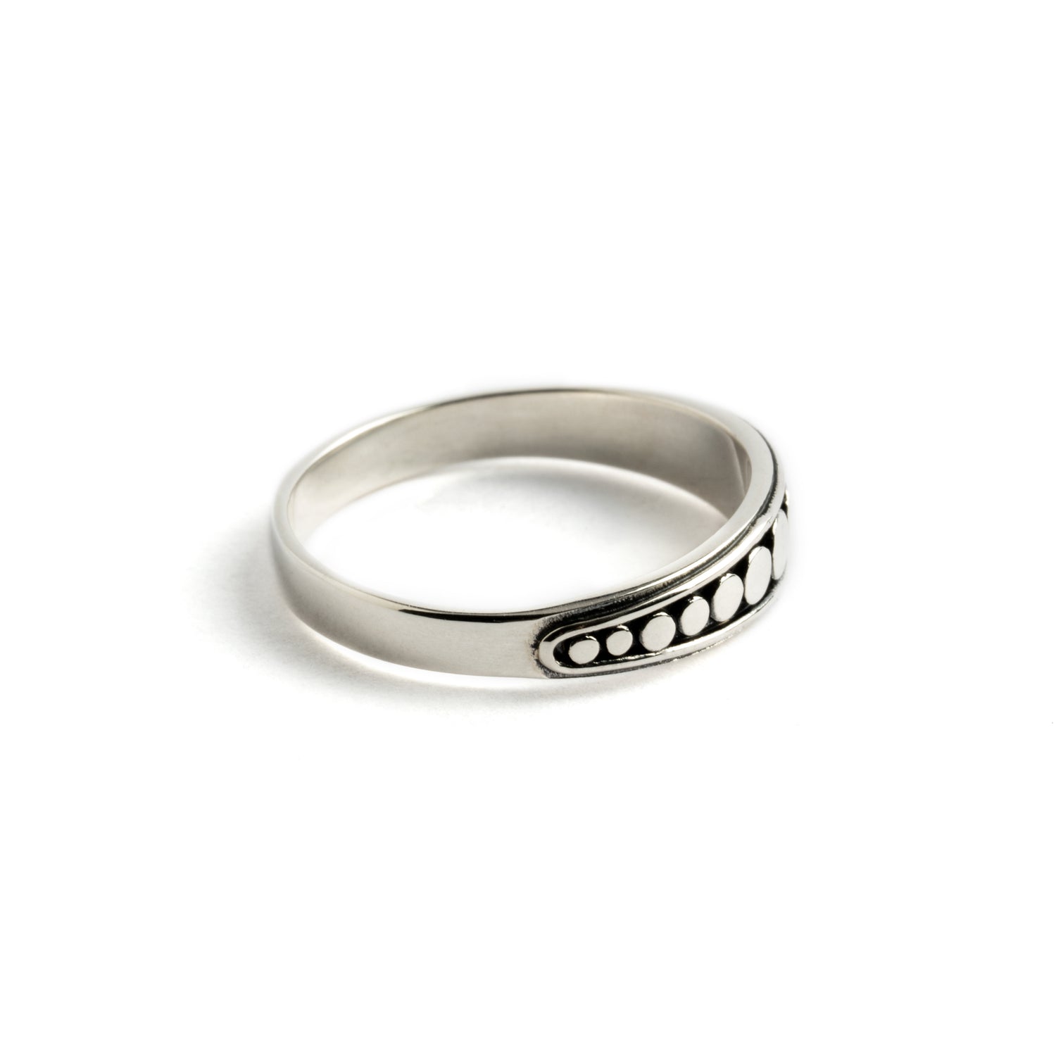 dotted silver band ring left side view