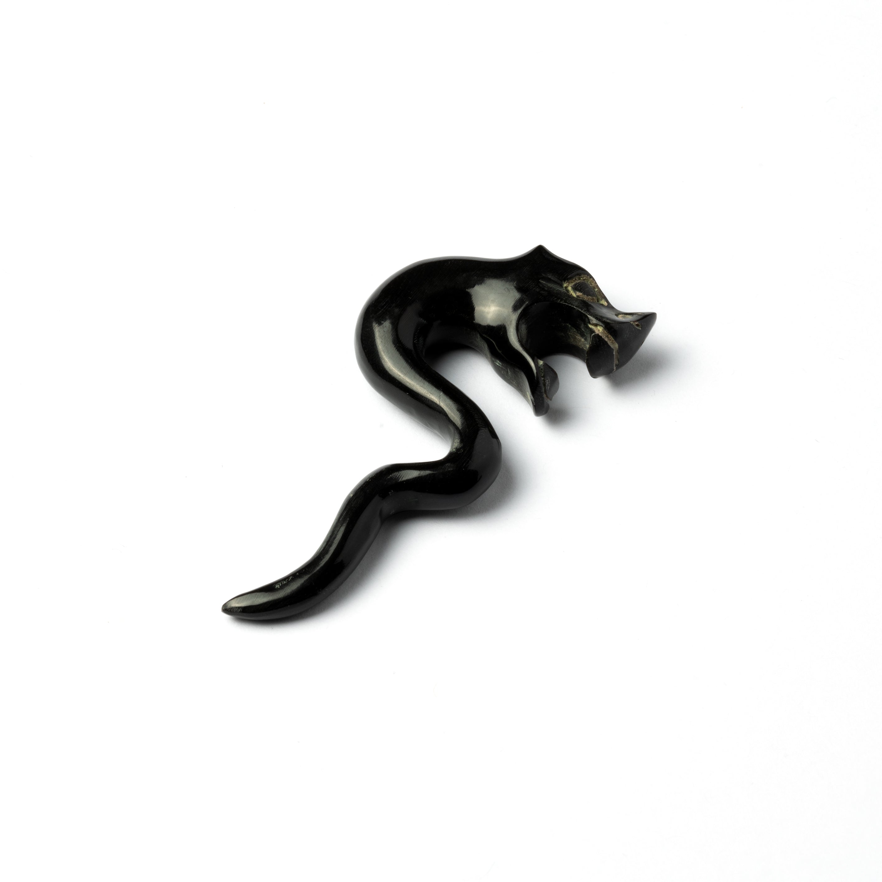 single tiger head with zigzag hook ear stretcher left side view