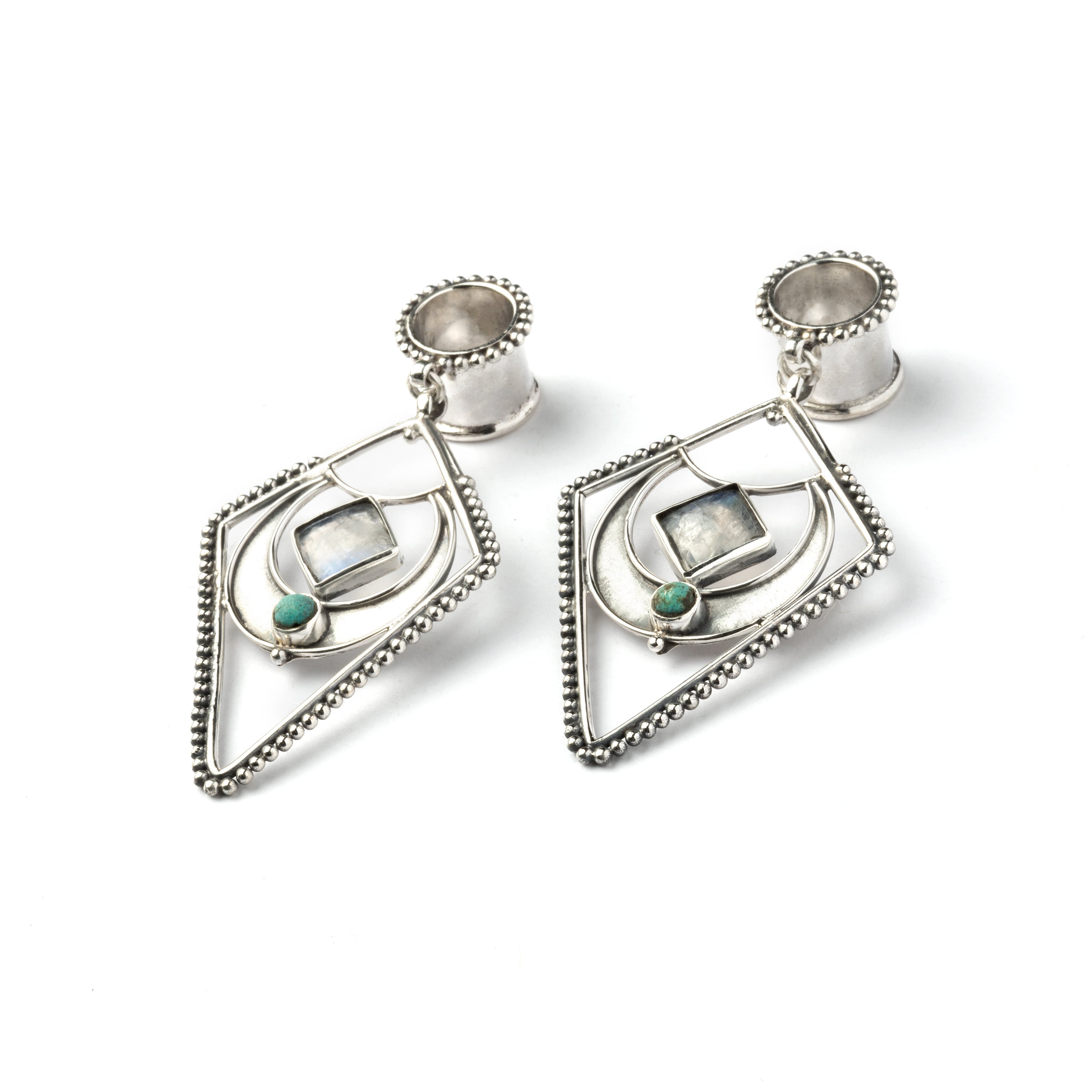 Crescent Moon Hanger Tunnels left side view