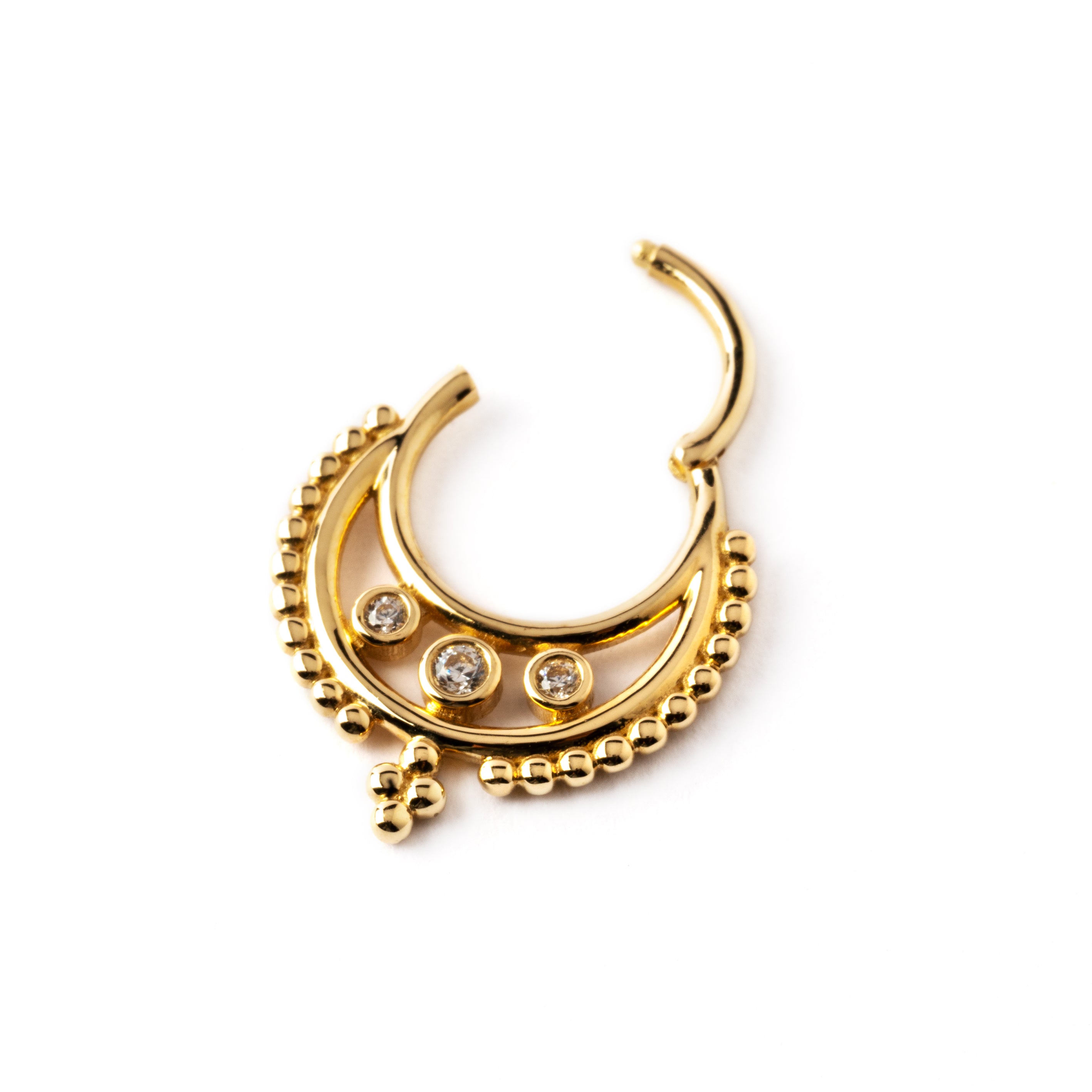 Gold Rani septum clicker with trio CZ click on closure view