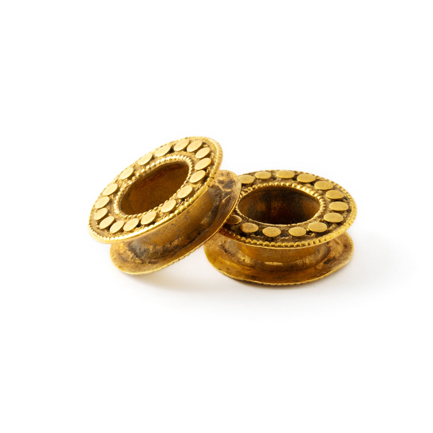 18K Gold plug tunnel2