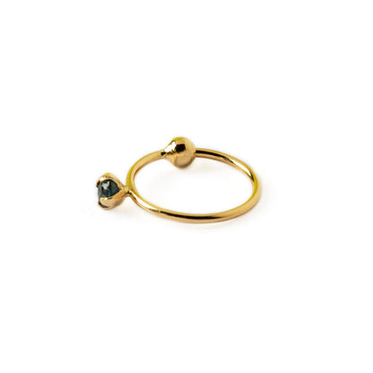 14k Gold nose ring with Sapphire side view