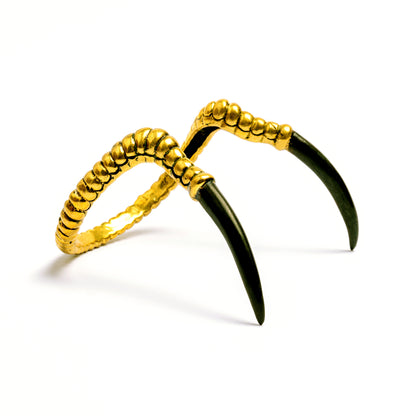 Golden-dragon-claw-bracelet_2