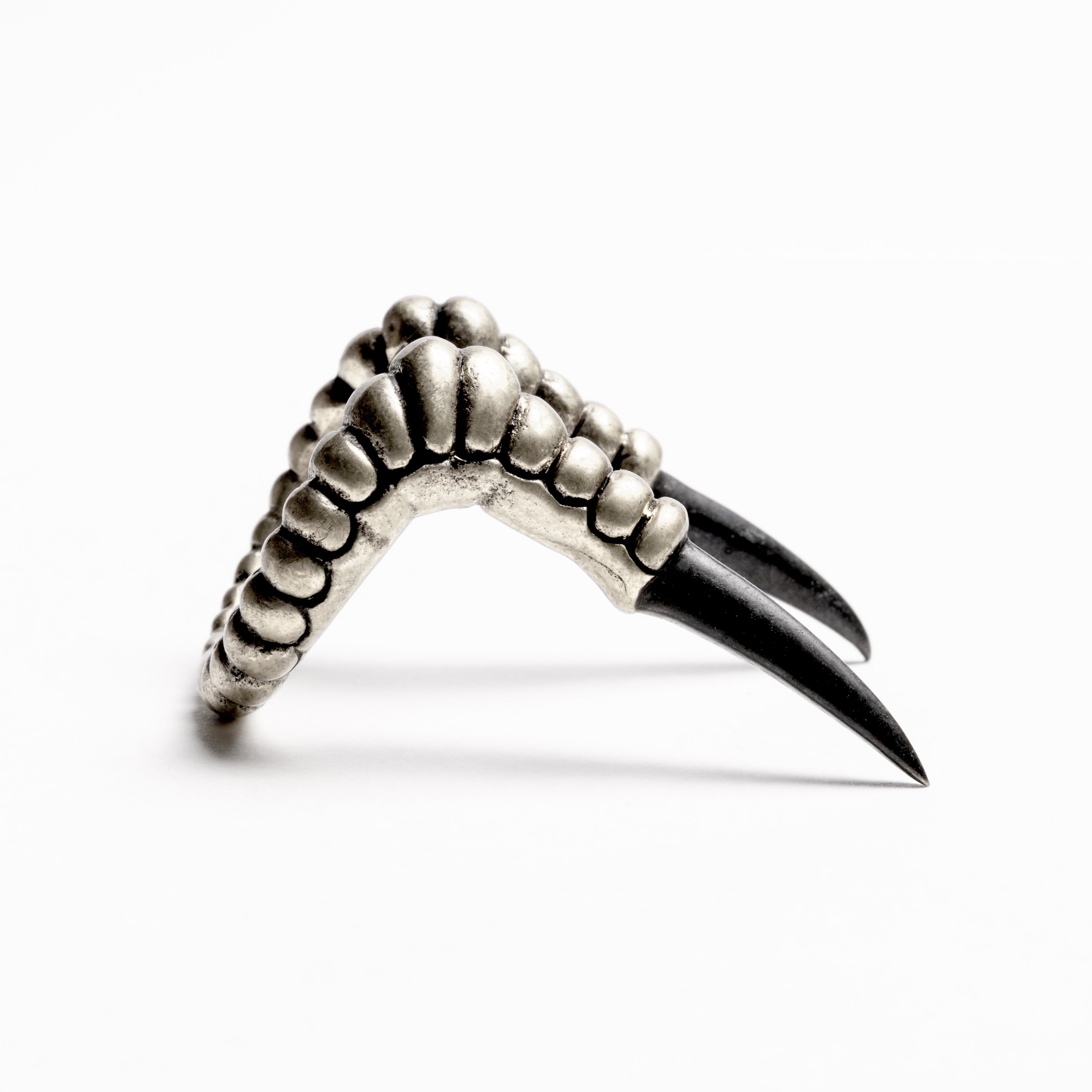 Gothic-dragon-claw-ring_5