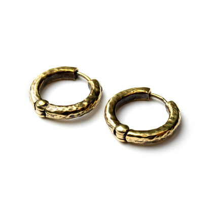 Hammered-Brass-Hoop-Earrings_medium_1