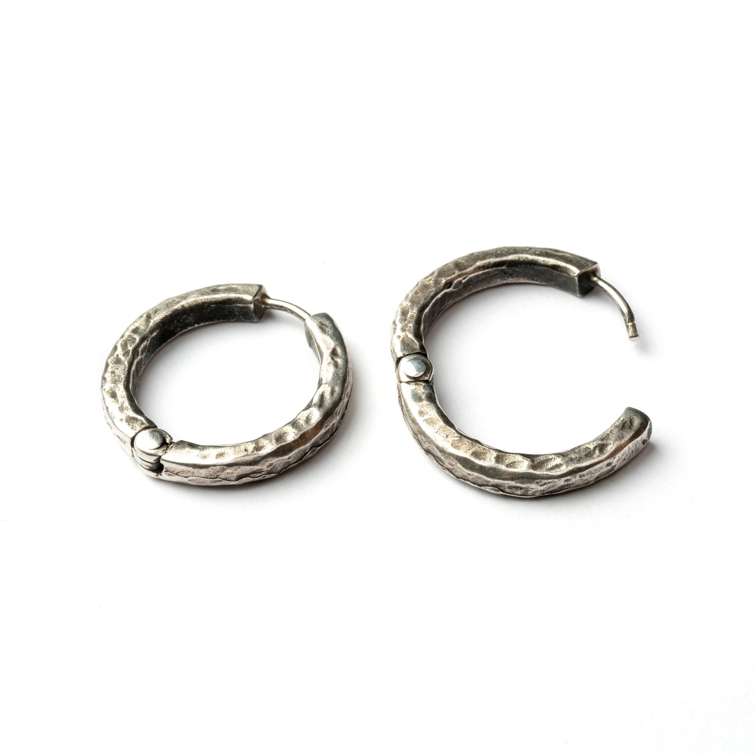 Hammered silver Clicker hoop Earrings open clasp view