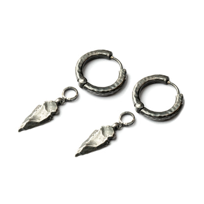 Hammeres-Black-Silver-Arrow-Pendant-Earrings_4