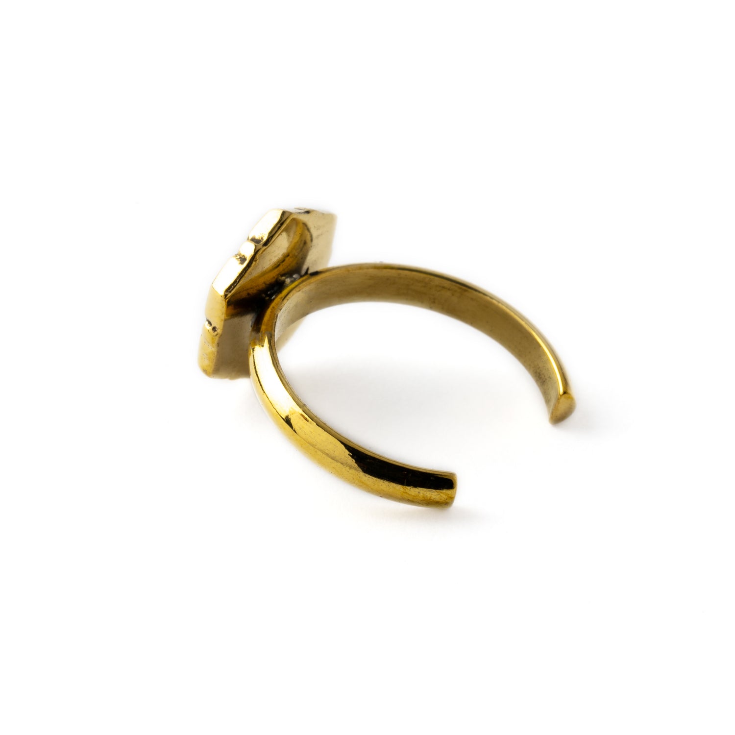 golden brass Lotus Om toe ring back side view