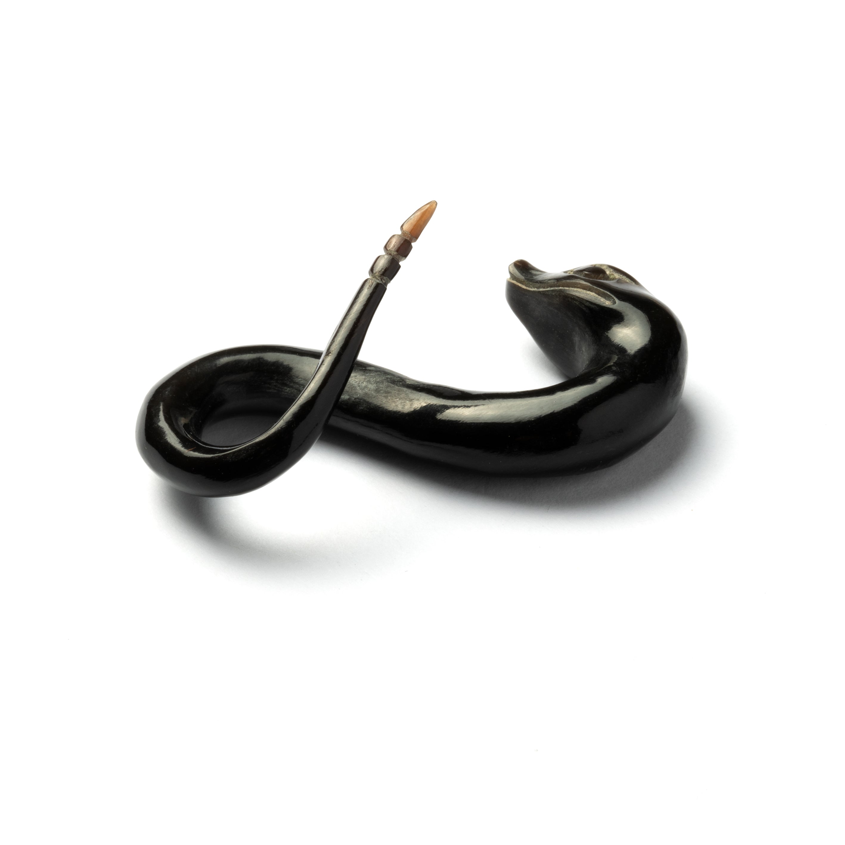 single horn snake ear stretcher in infinity shape back view
