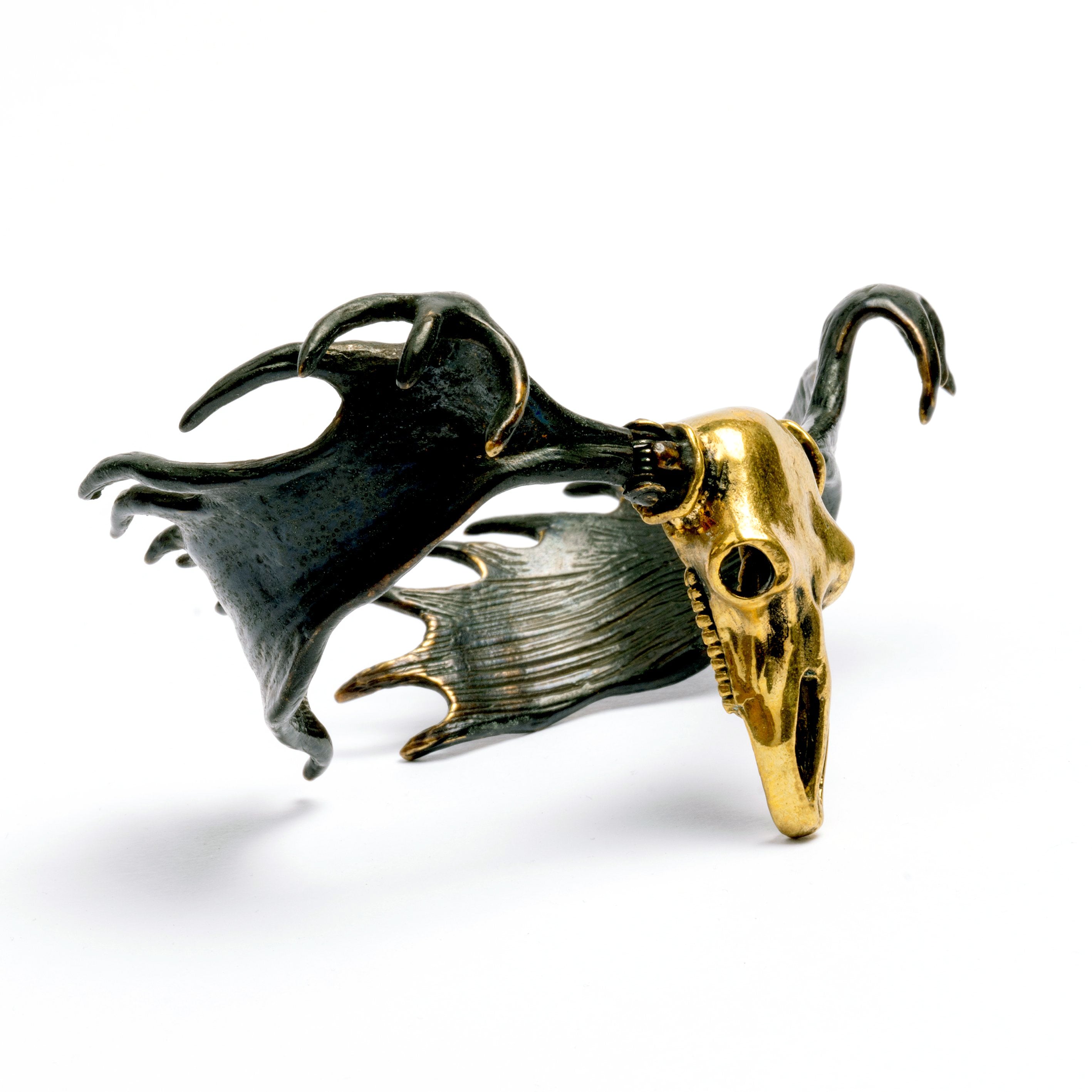 Moose-skull-cuff-bracelet_2