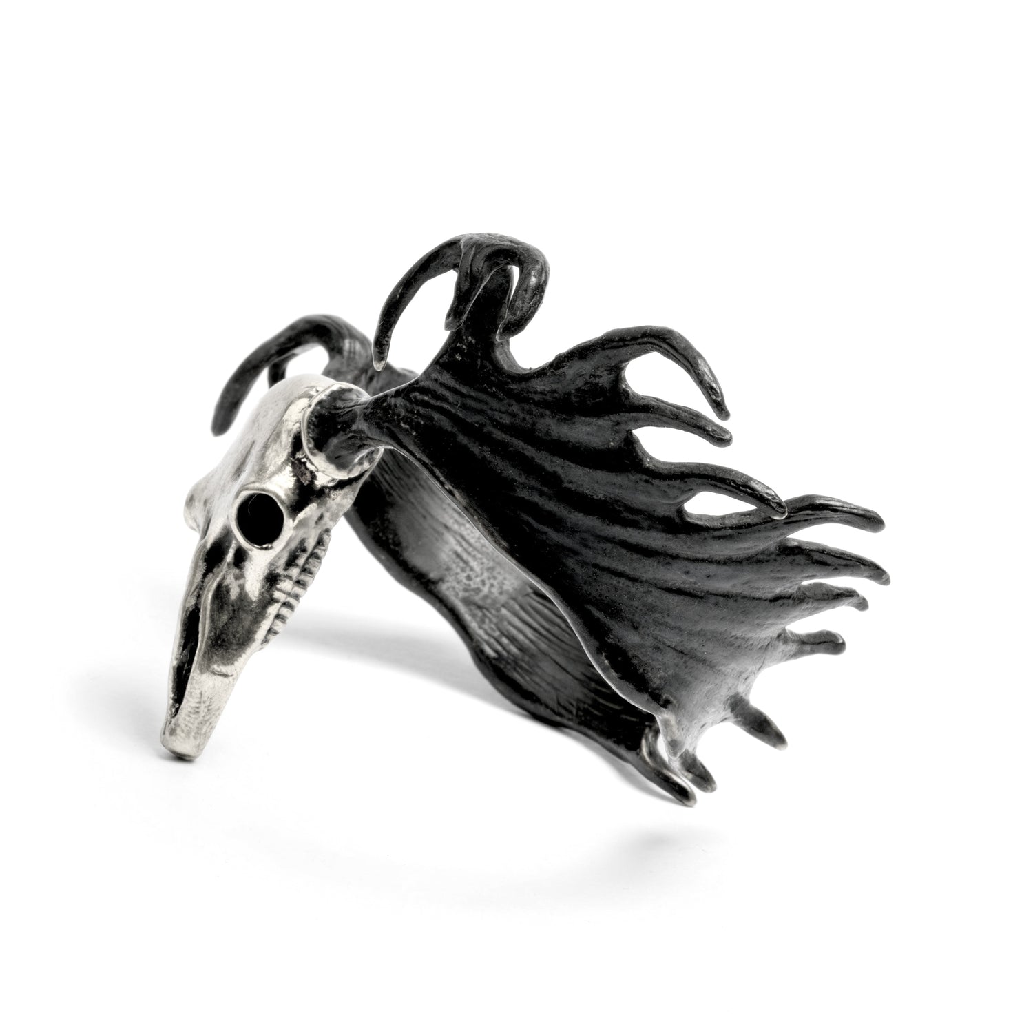 Moose-skull-horn-bracelet_3