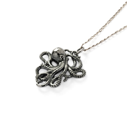 Octopus silver necklace right side view