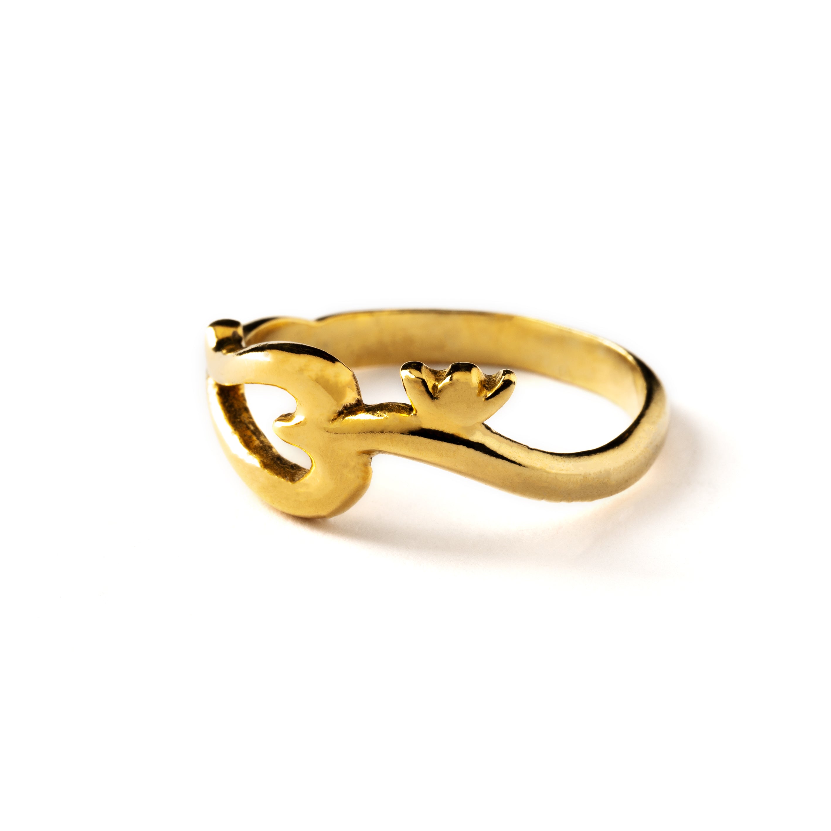 Om design deals gold ring