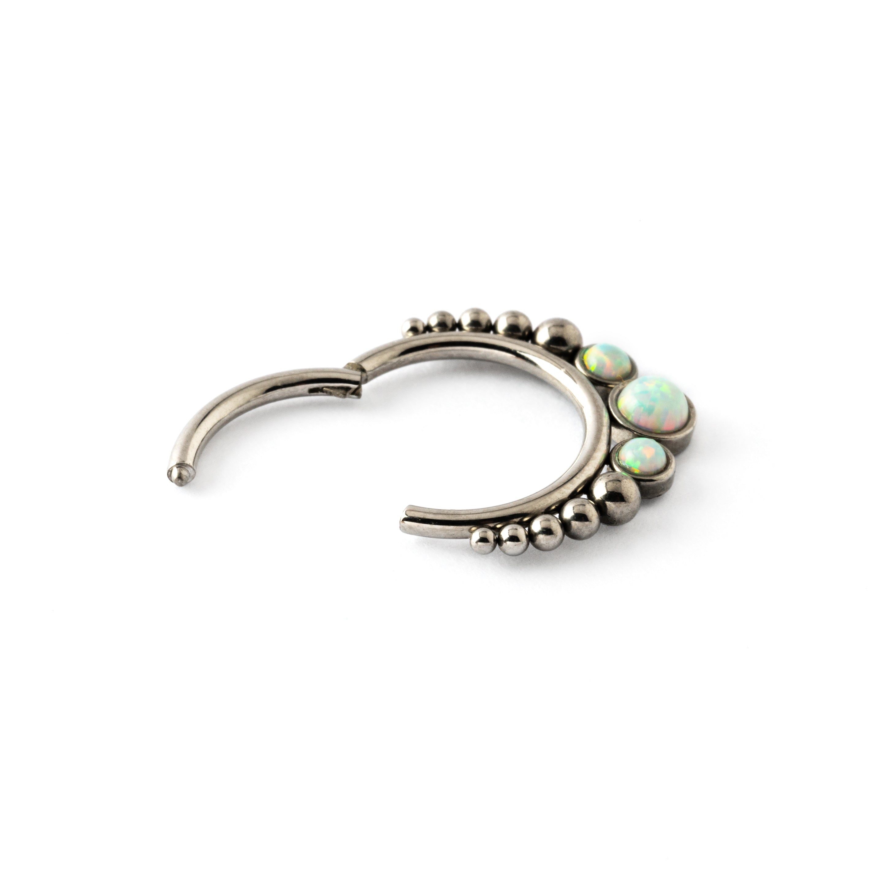Surgical steel septum clicker ring with Opal click on closure view