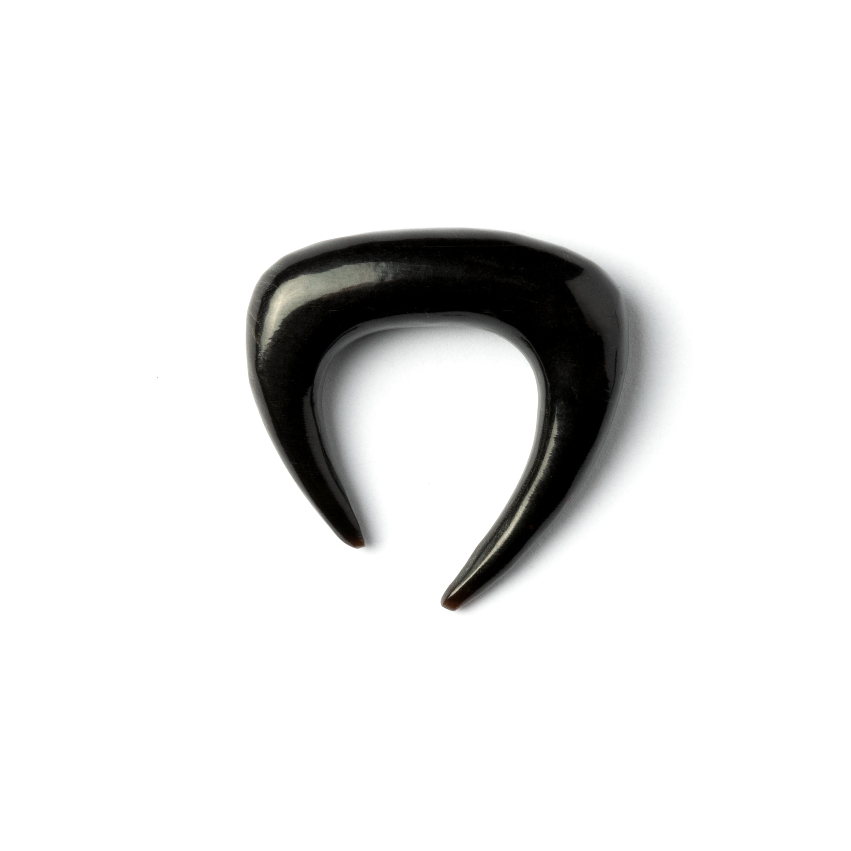 single open shape triangle ear stretcher side view