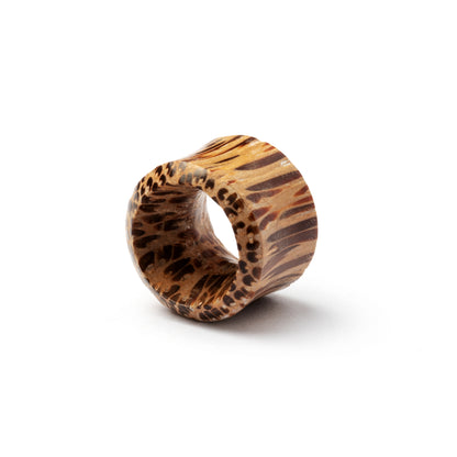 Light Palm Wood Ear Tunnel