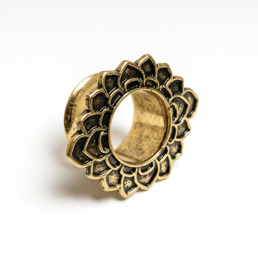 Petals-Mandala-Brass-Flesh-Tunnels_2