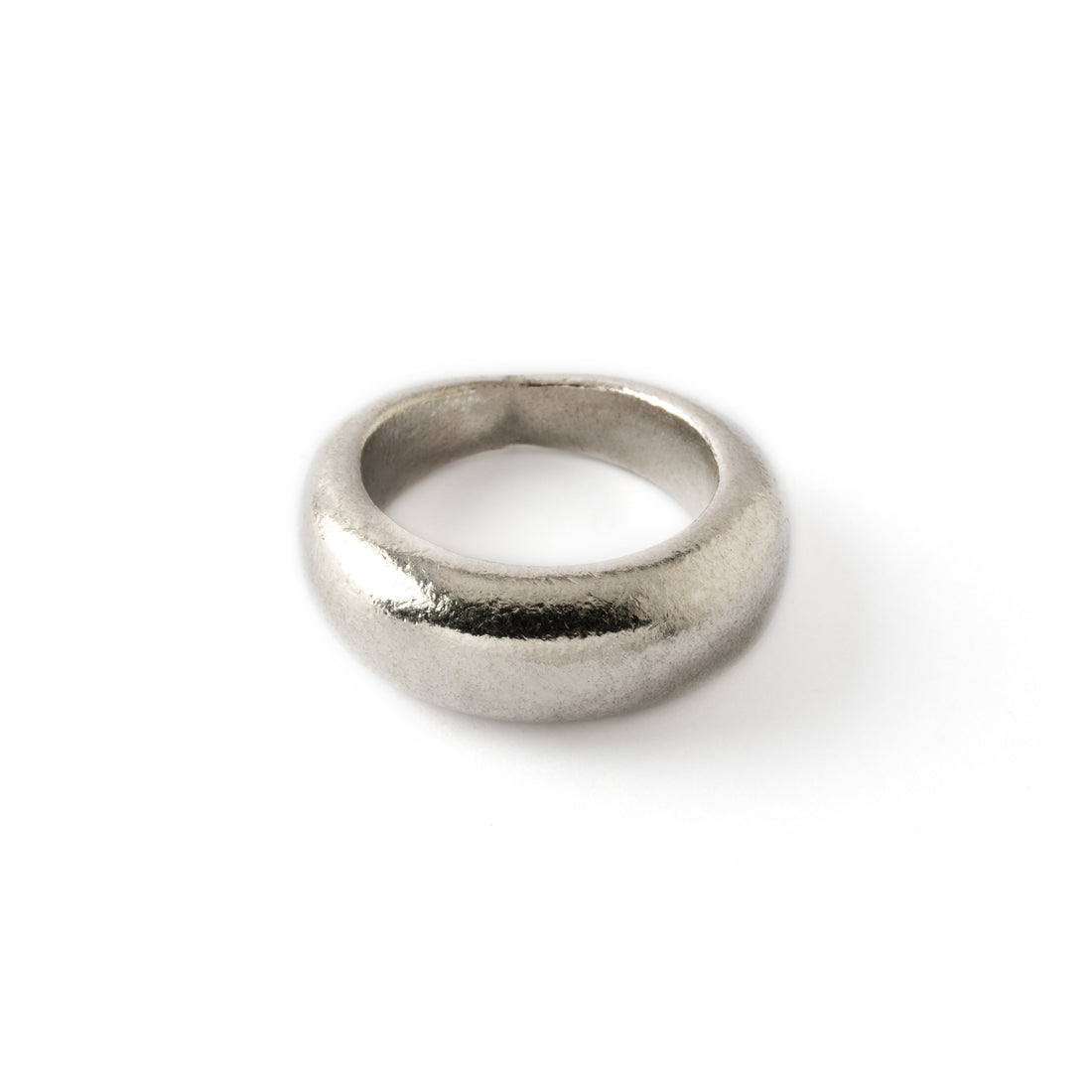 plain chunky tribal silver band ring frontal view