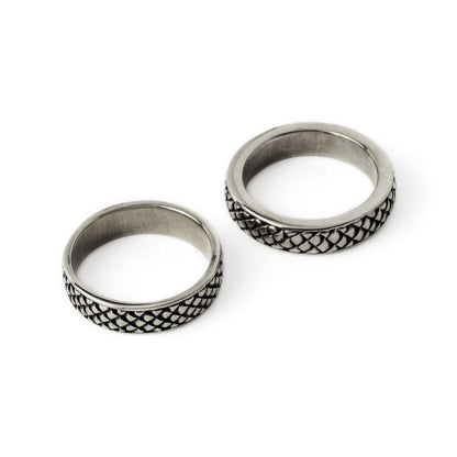 Rebirth- men and women designs silver band rings with snake scales side view